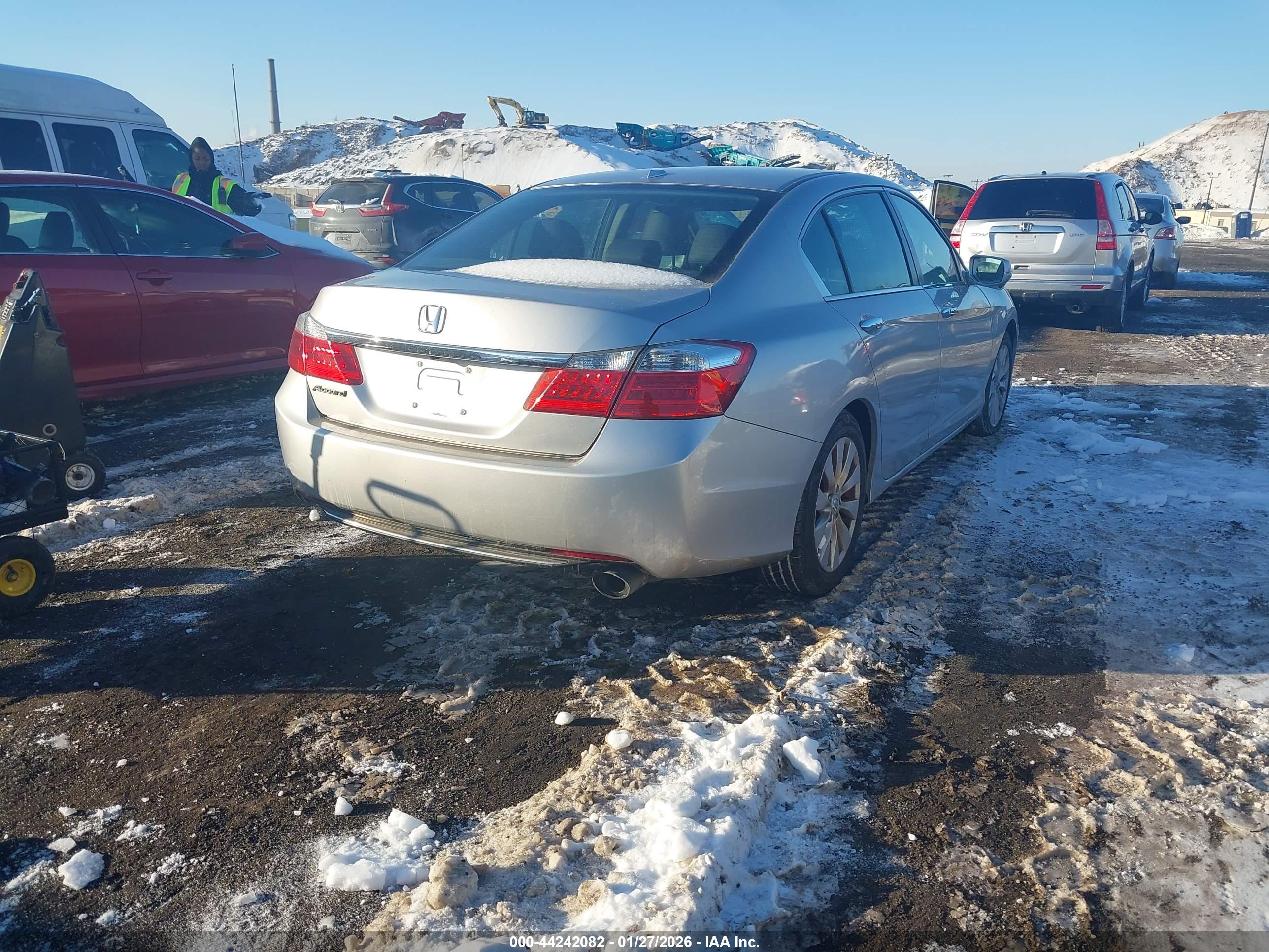 HONDA ACCORD image 4