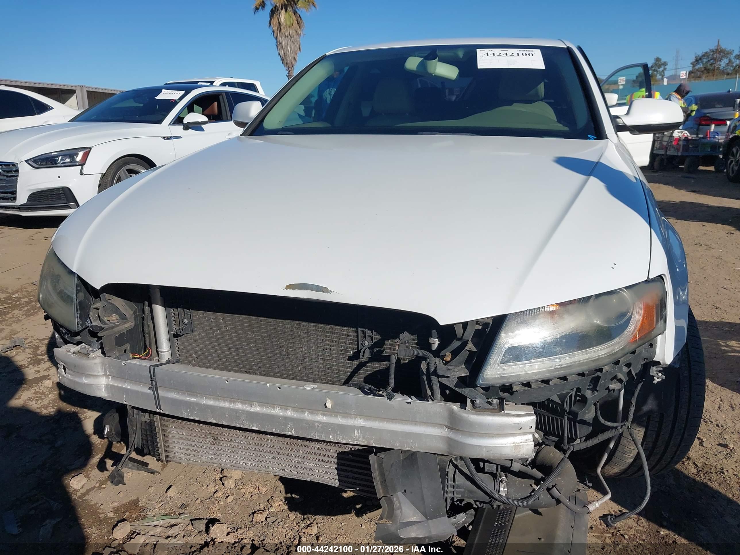 AUDI A4 image 6