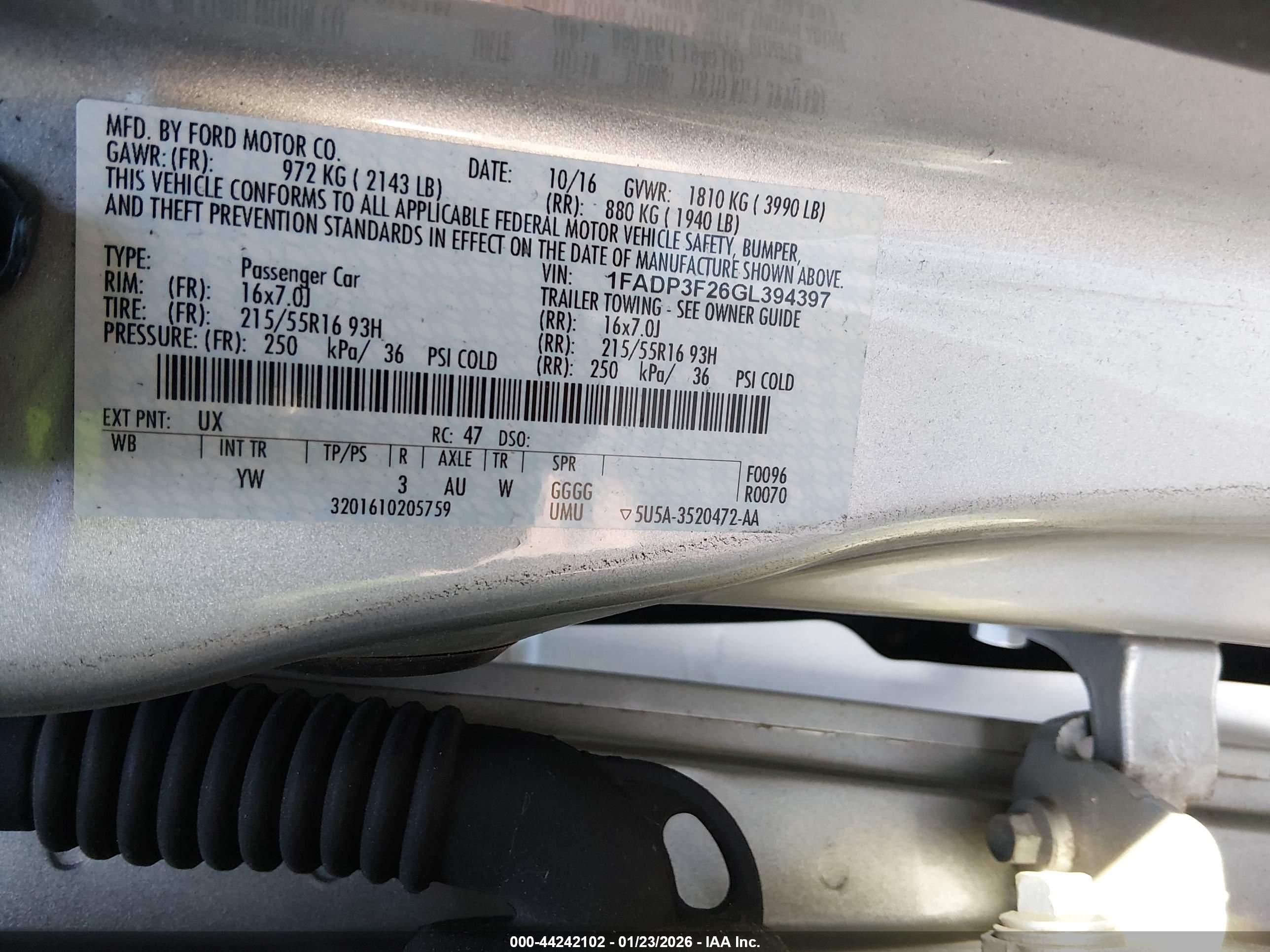 FORD FOCUS image 9
