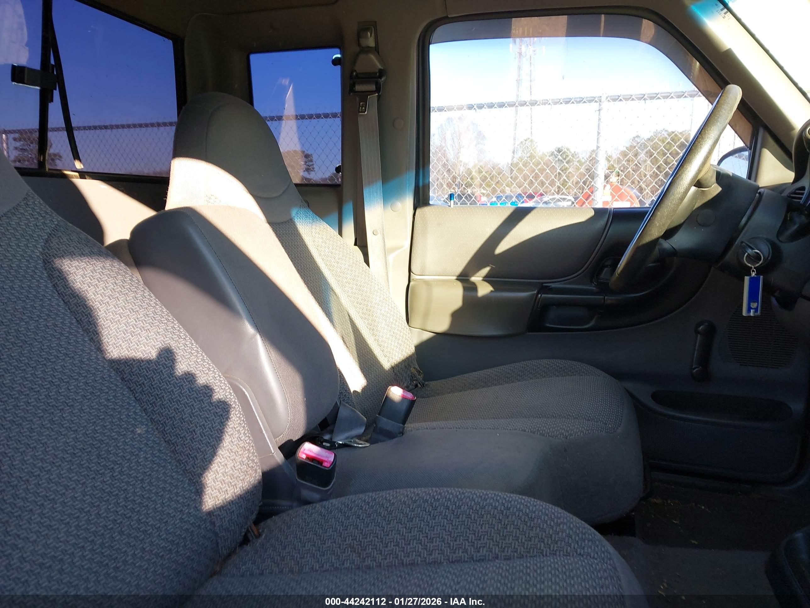 FORD RANGER image 5