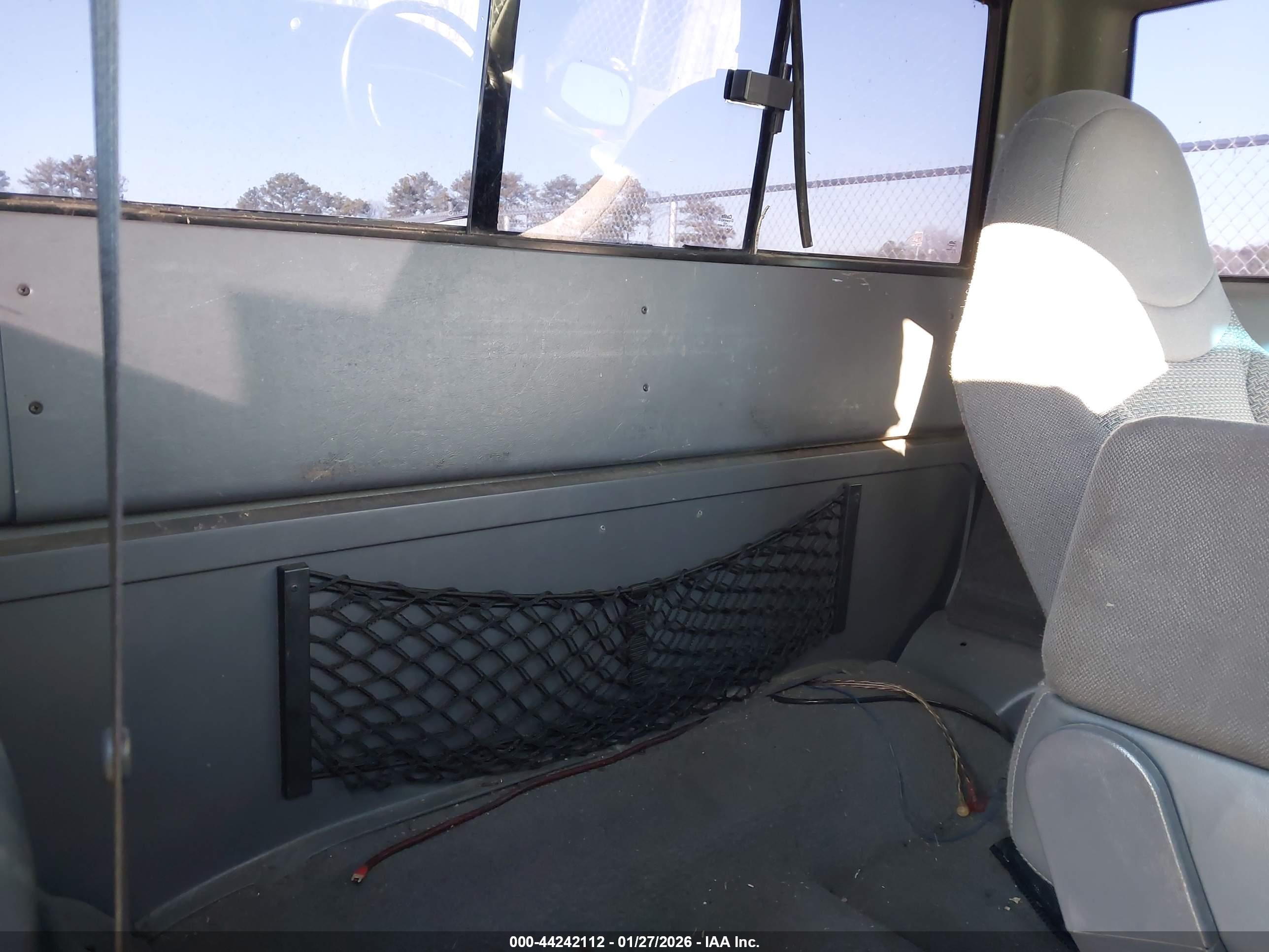 FORD RANGER image 8