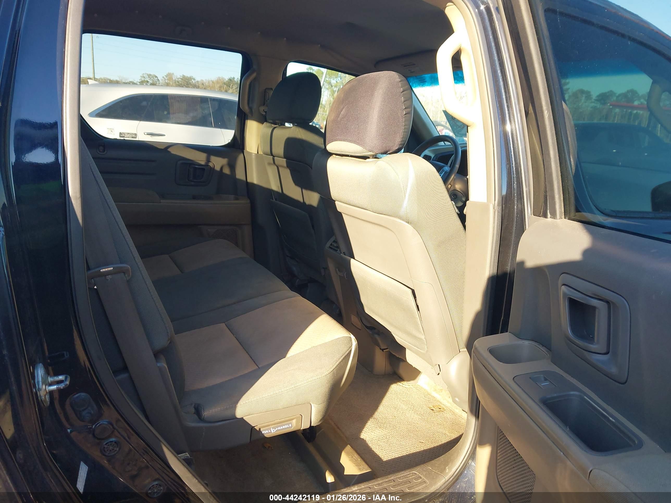 HONDA RIDGELINE image 8