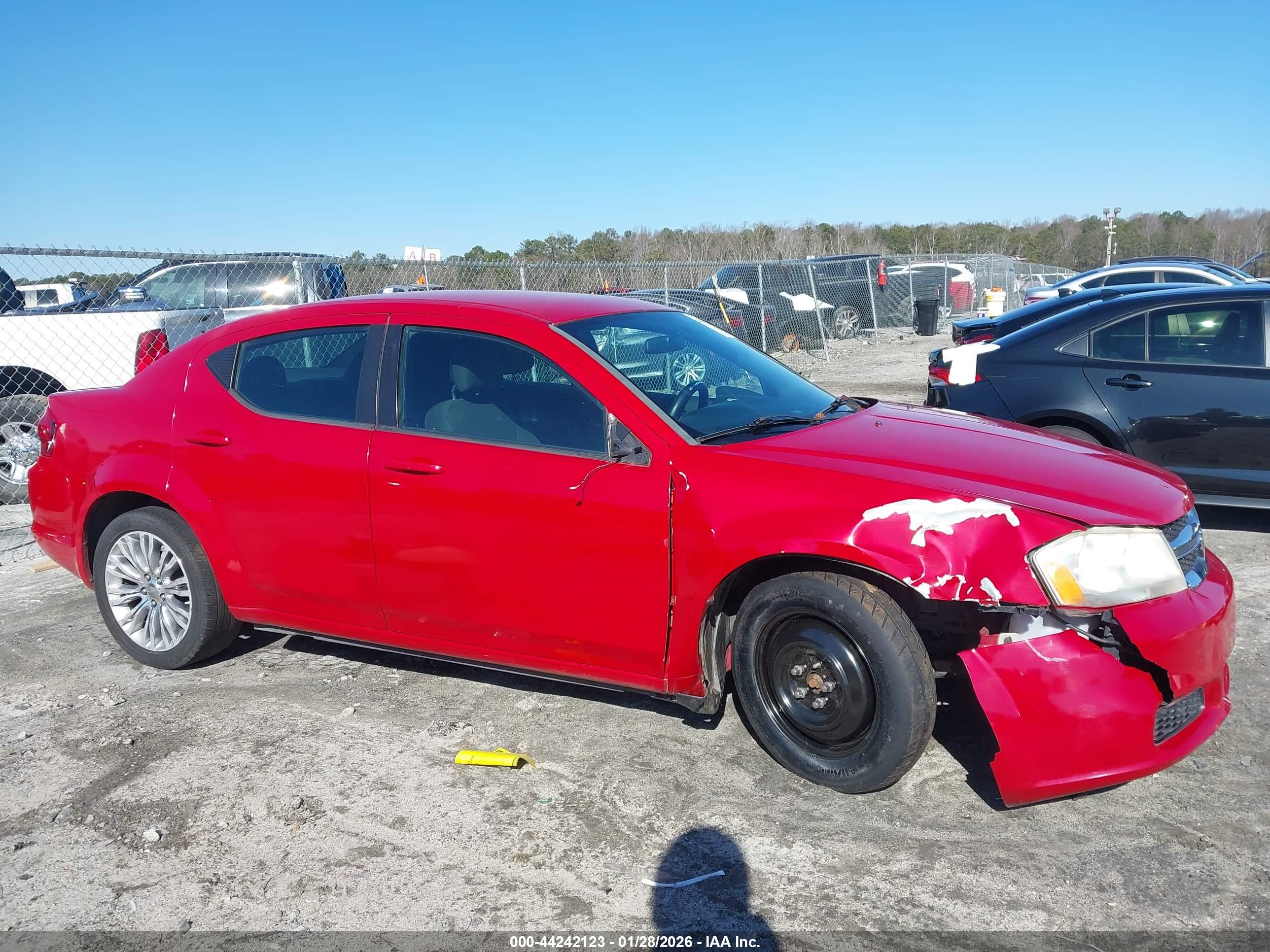 DODGE AVENGER image 6