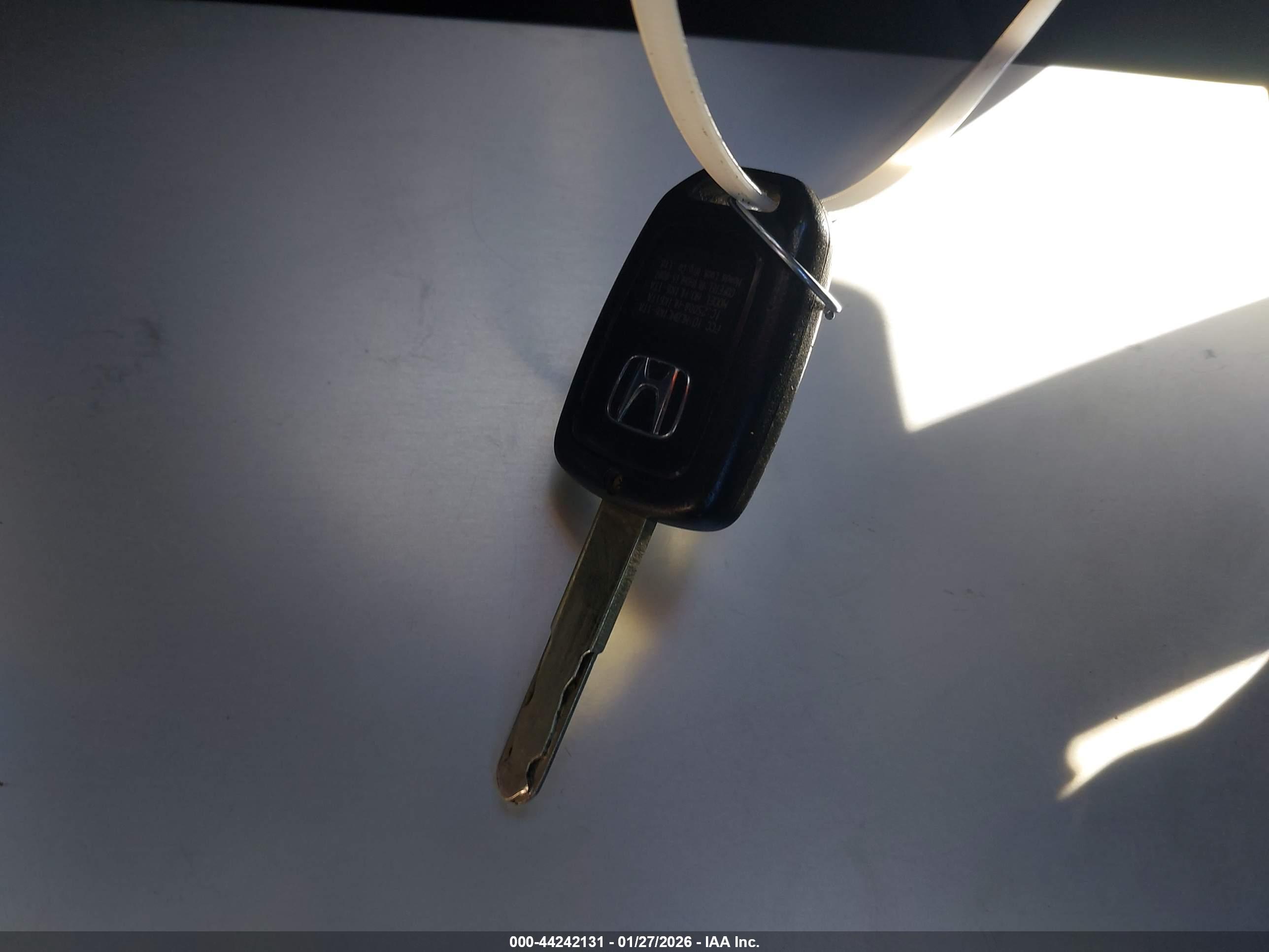 HONDA CR-V image 11