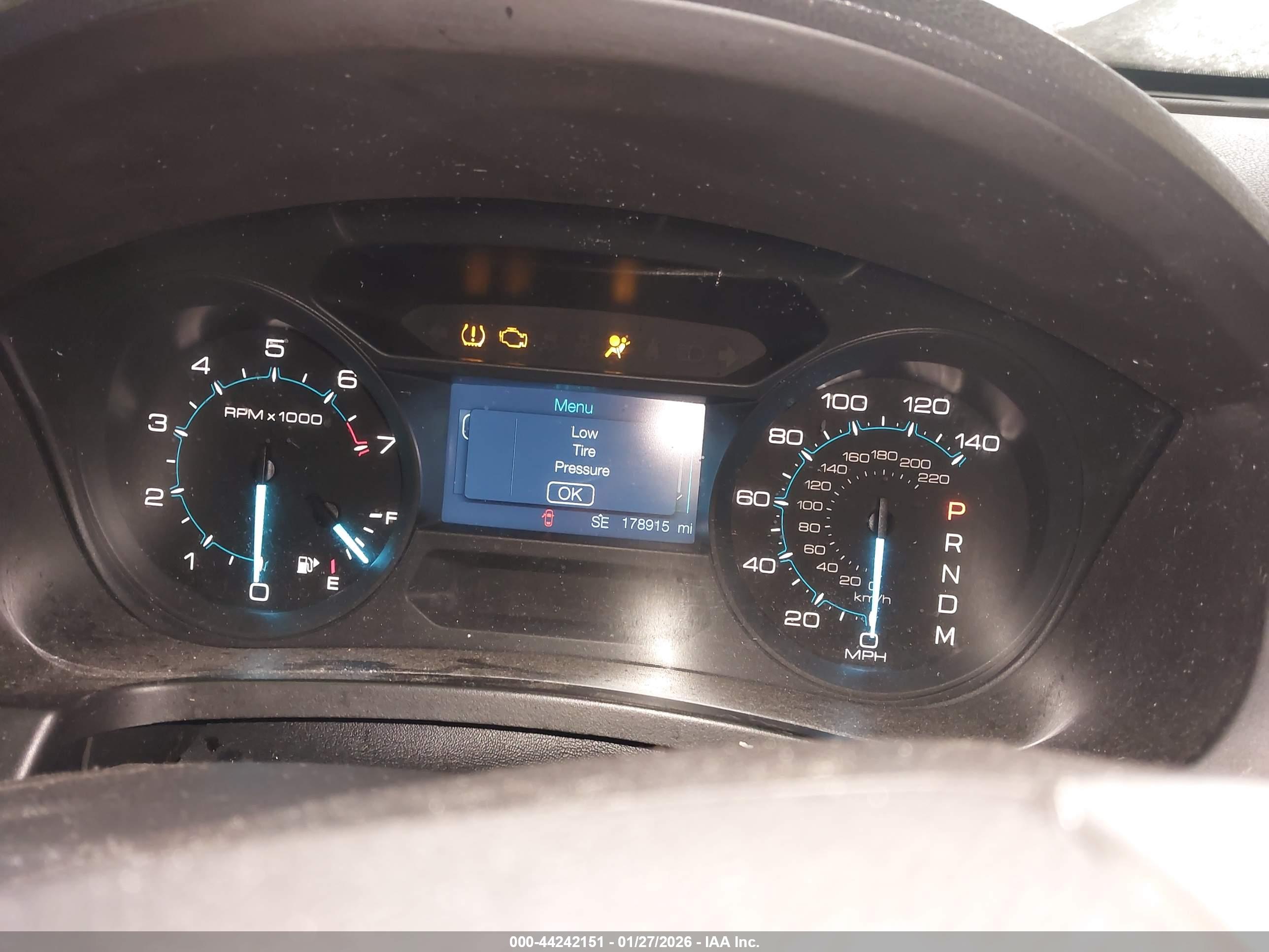 FORD EXPLORER image 7