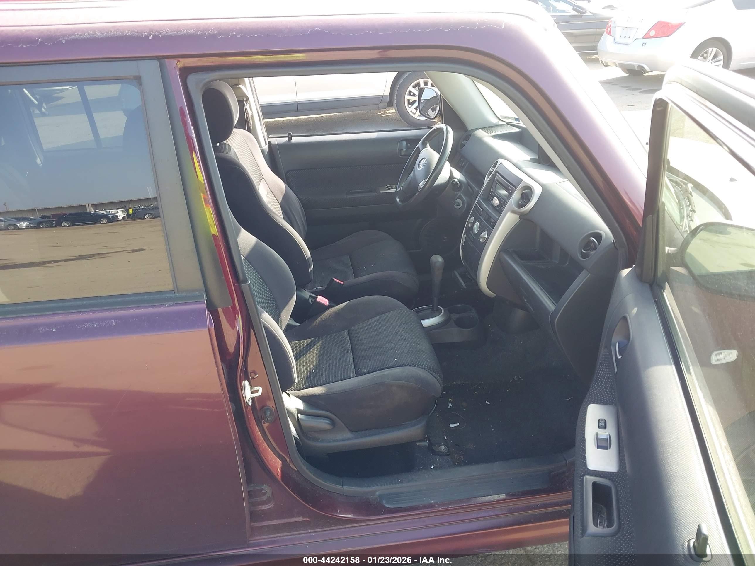 SCION XB image 5