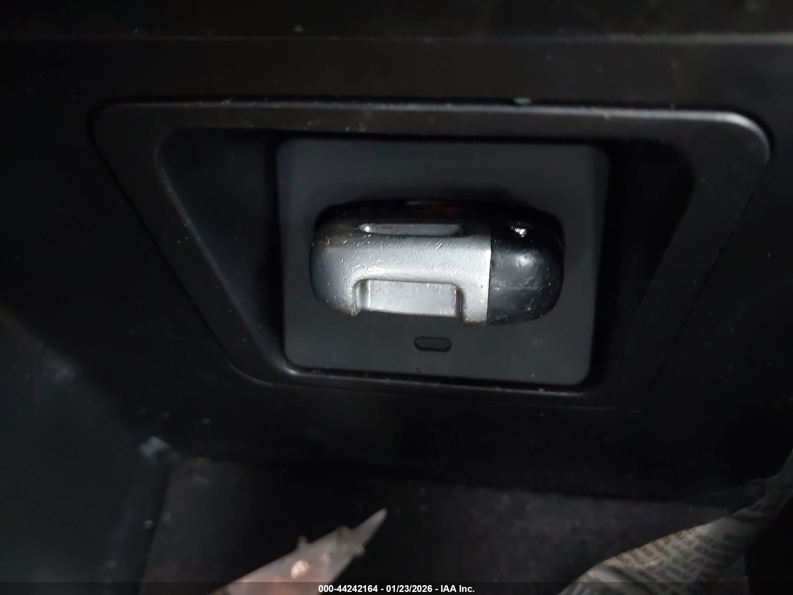 HYUNDAI SONATA image 11