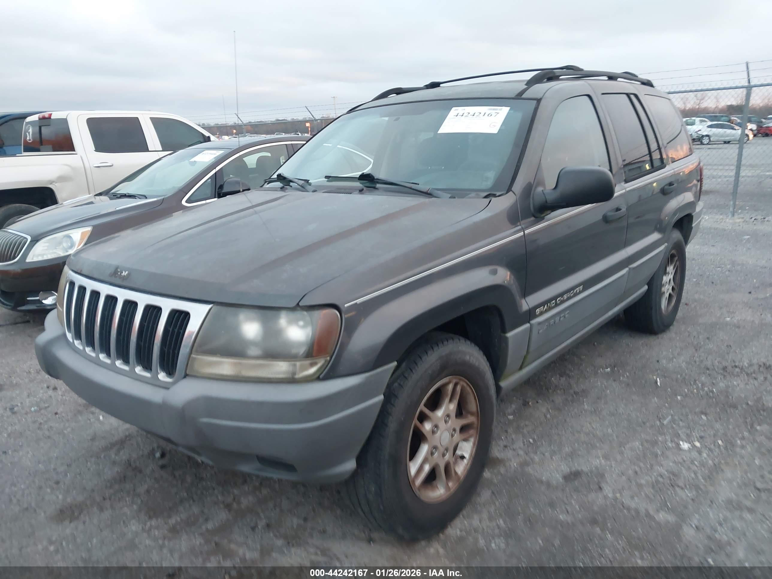 JEEP GRAND image 2