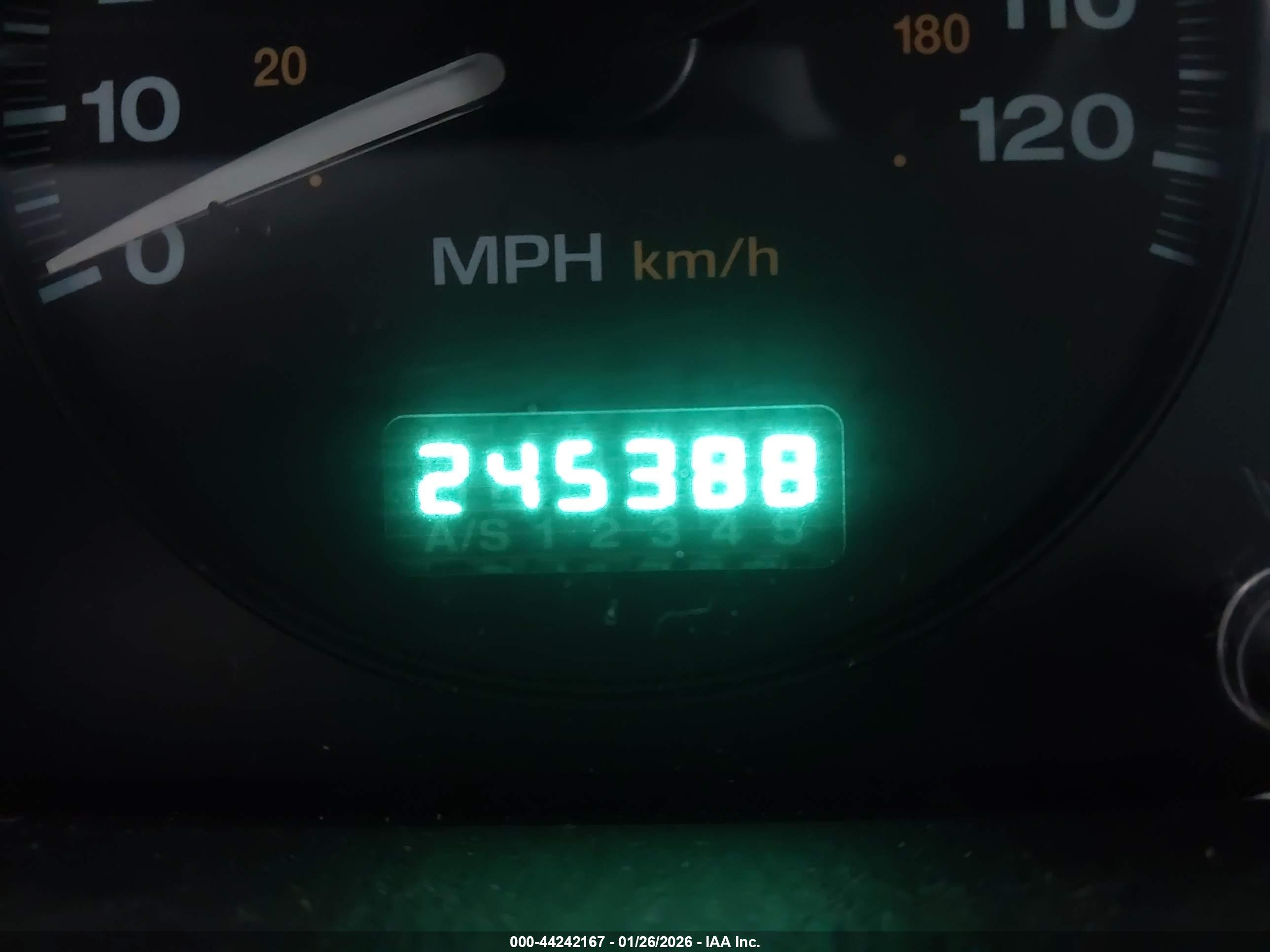 JEEP GRAND image 7