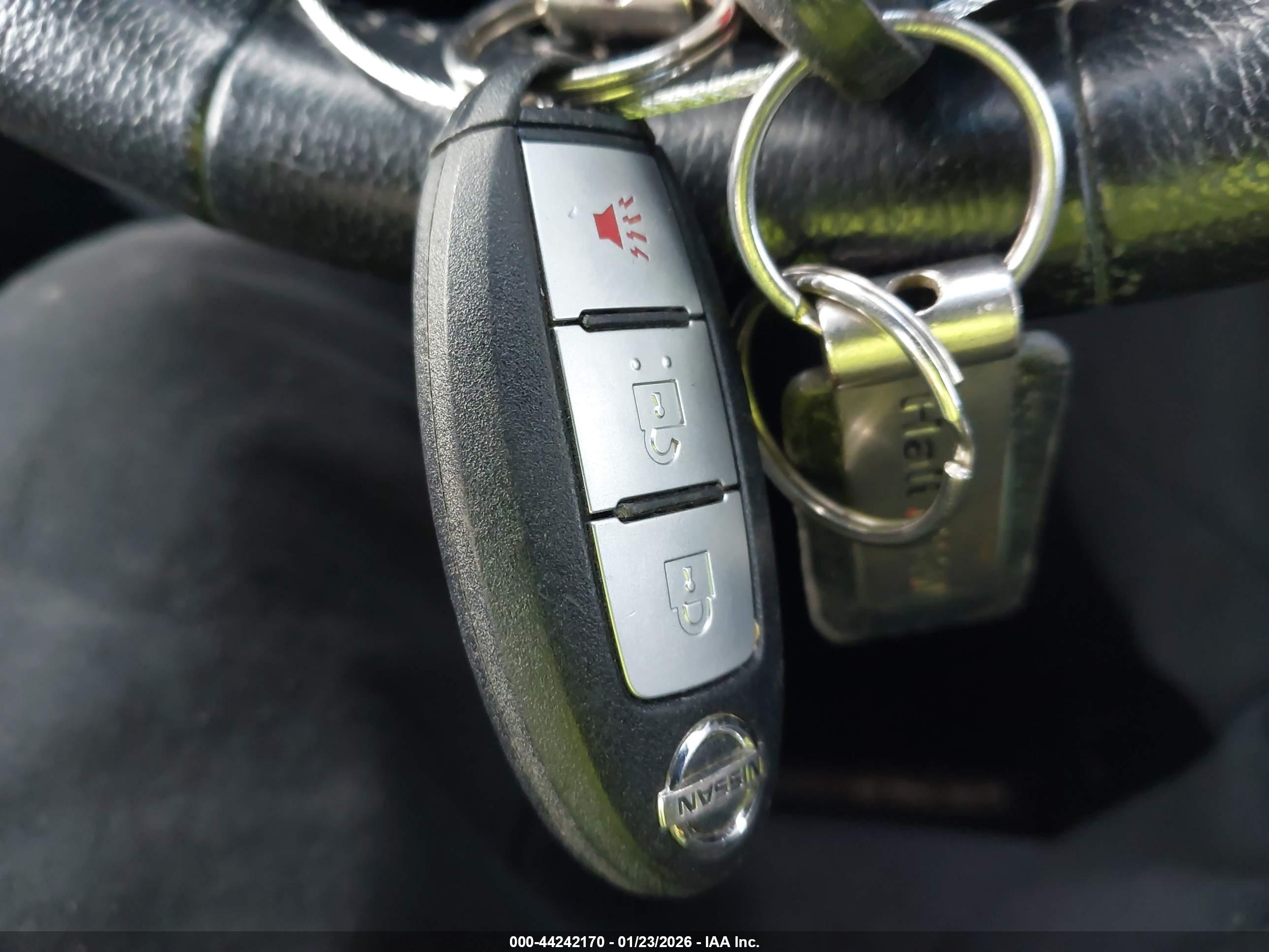 NISSAN PATHFINDER image 11
