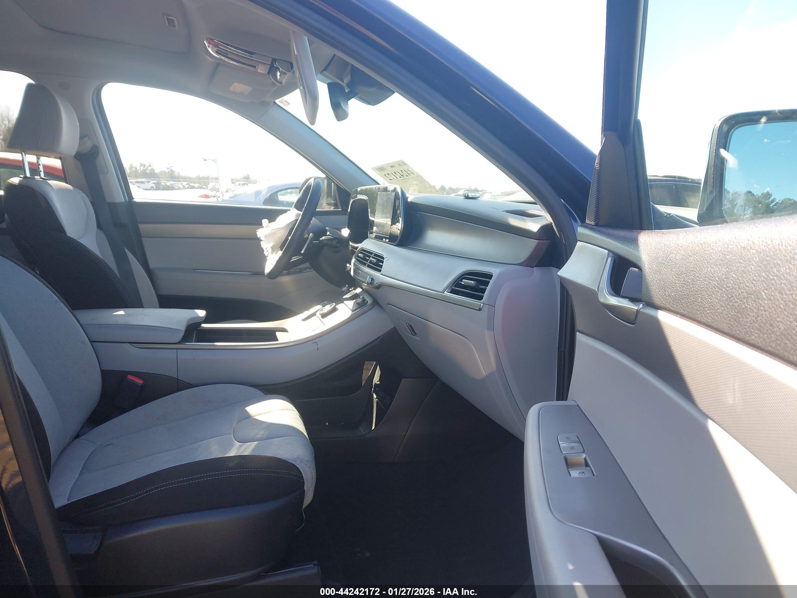 HYUNDAI PALISADE image 5