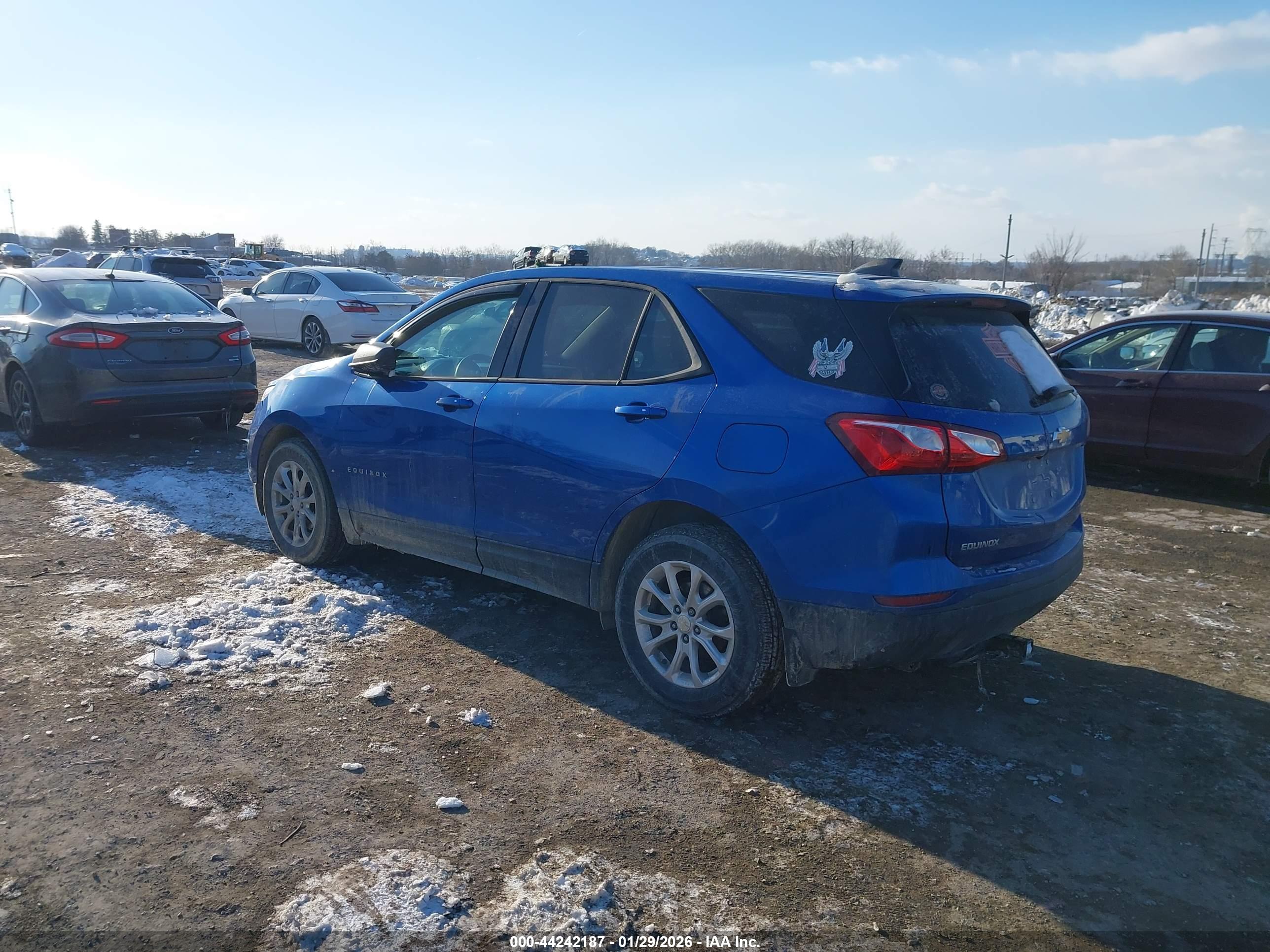 CHEVROLET EQUINOX image 3