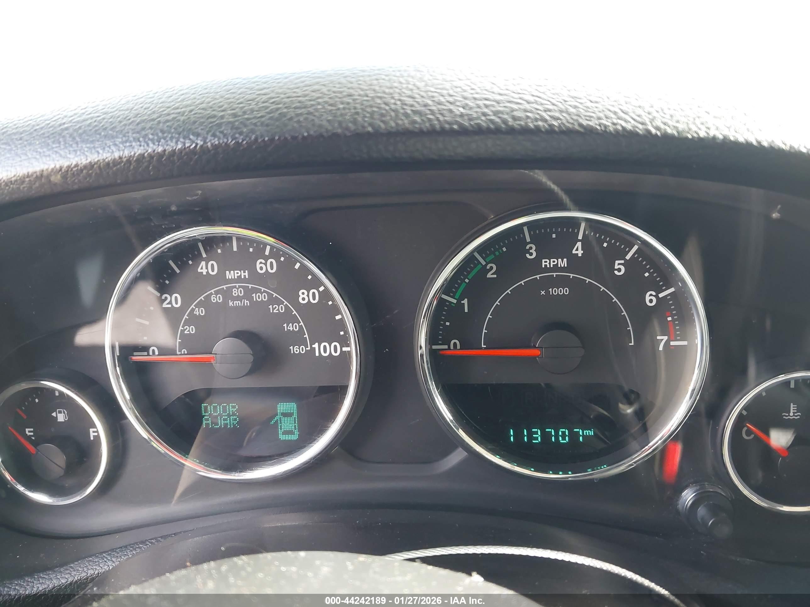 JEEP WRANGLER image 7