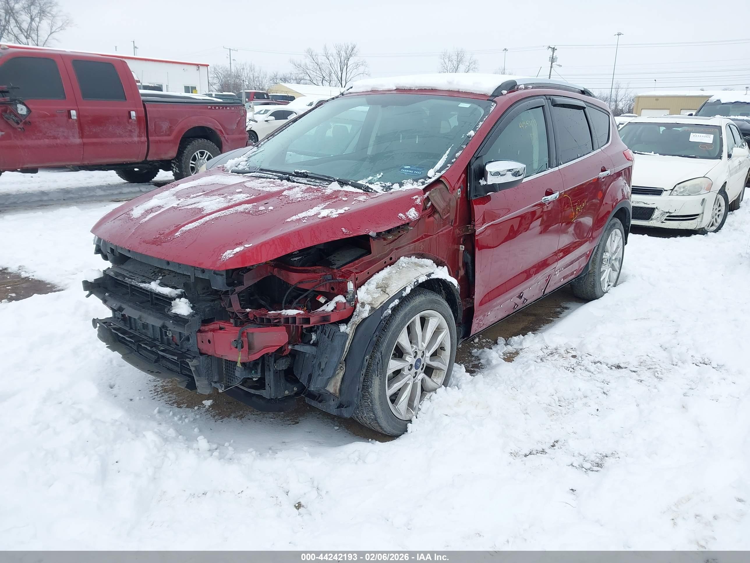 FORD ESCAPE image 2
