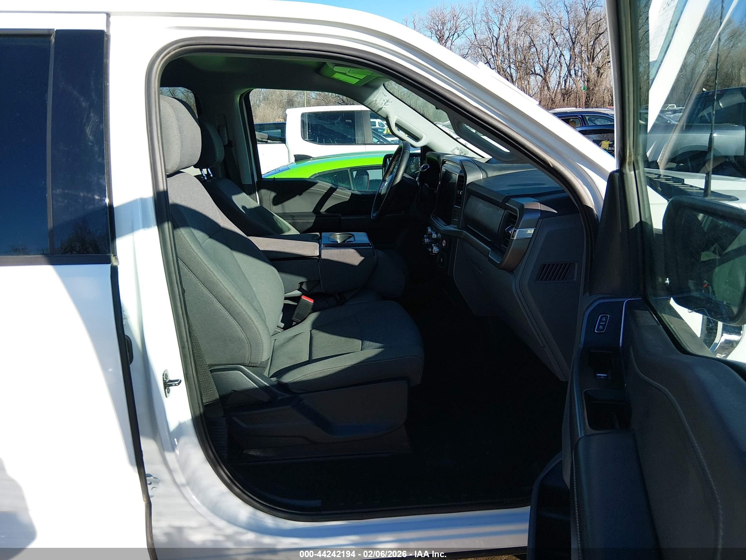 FORD F-150 image 5