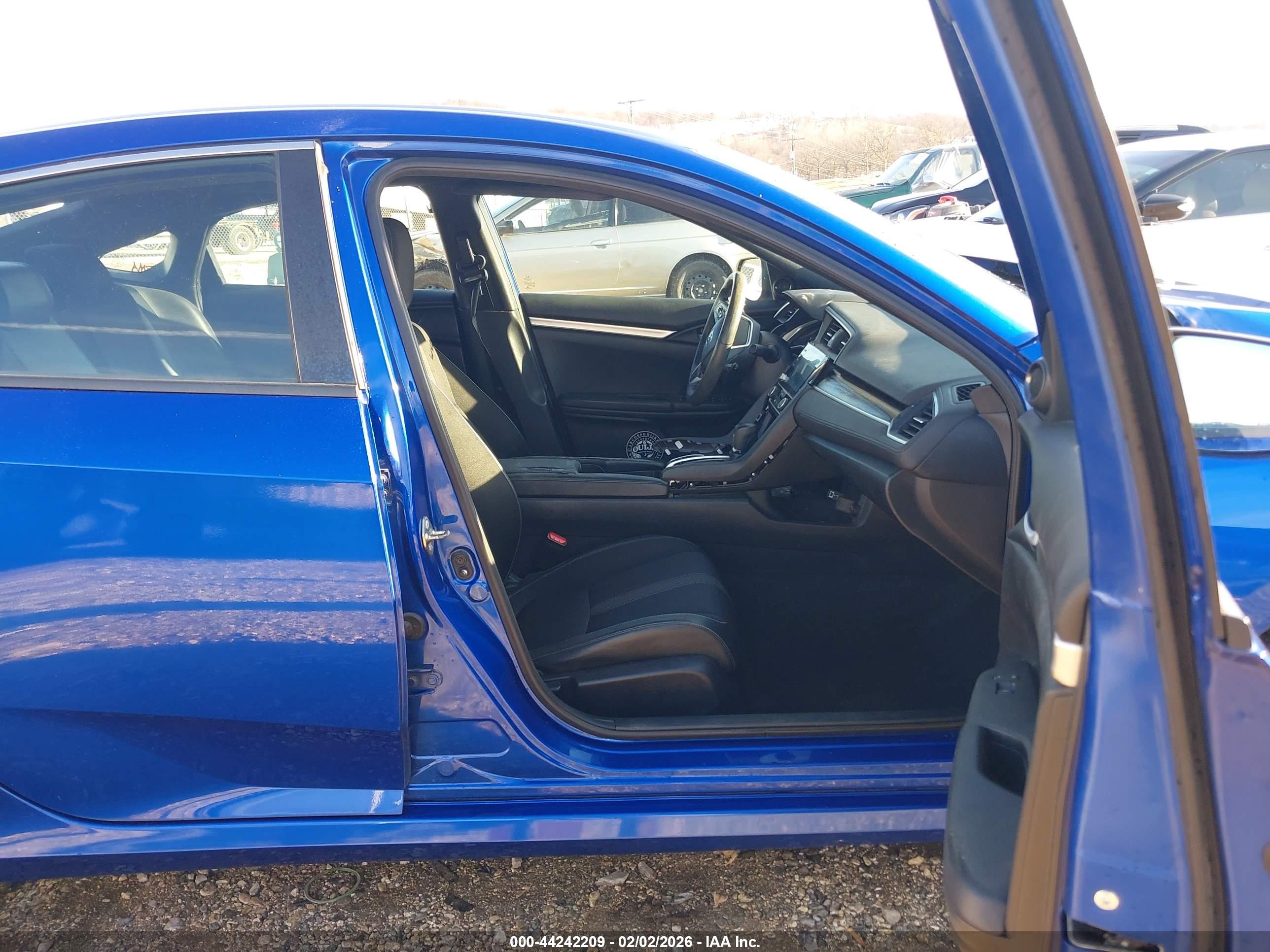 HONDA CIVIC image 5