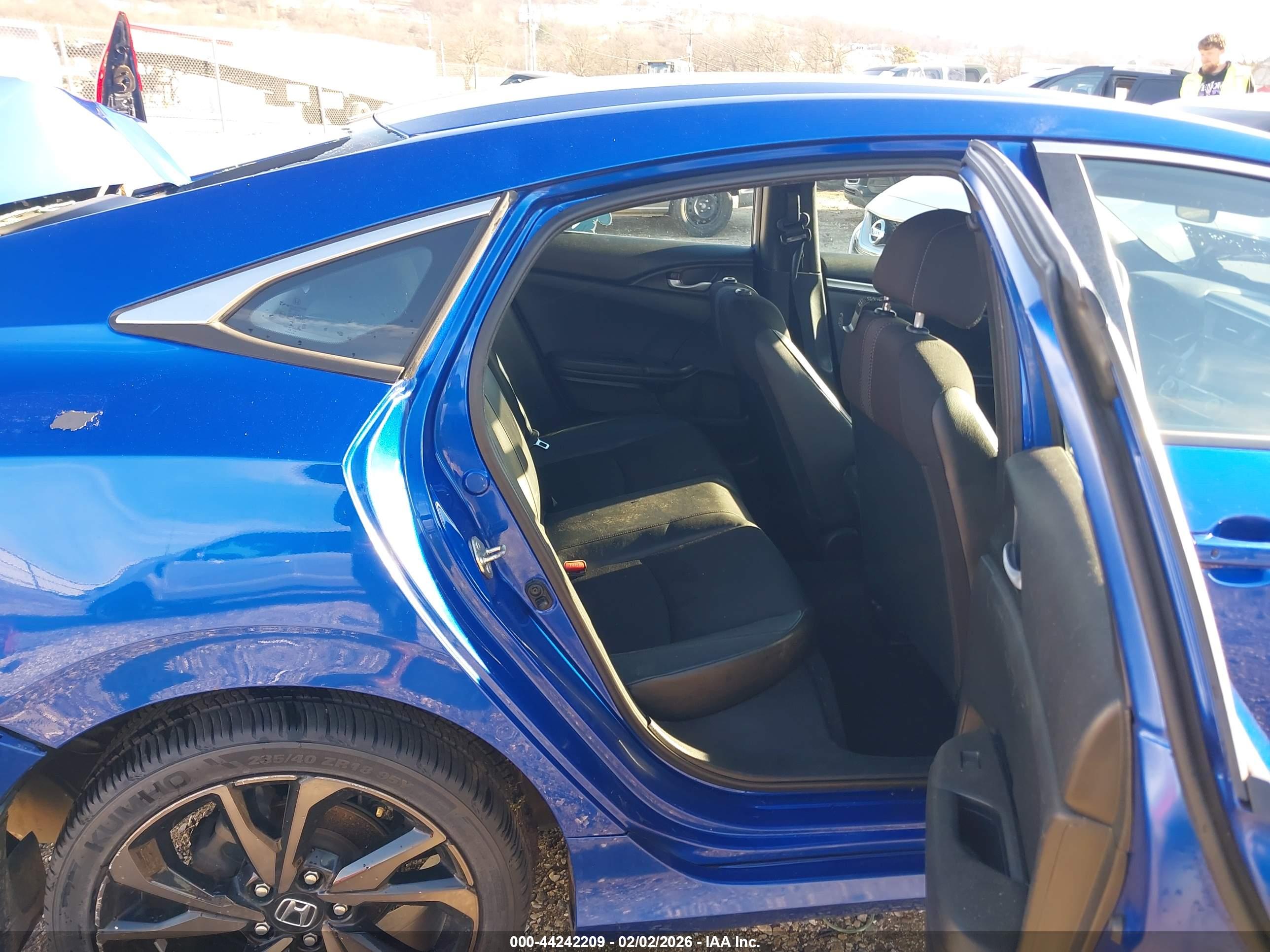 HONDA CIVIC image 8