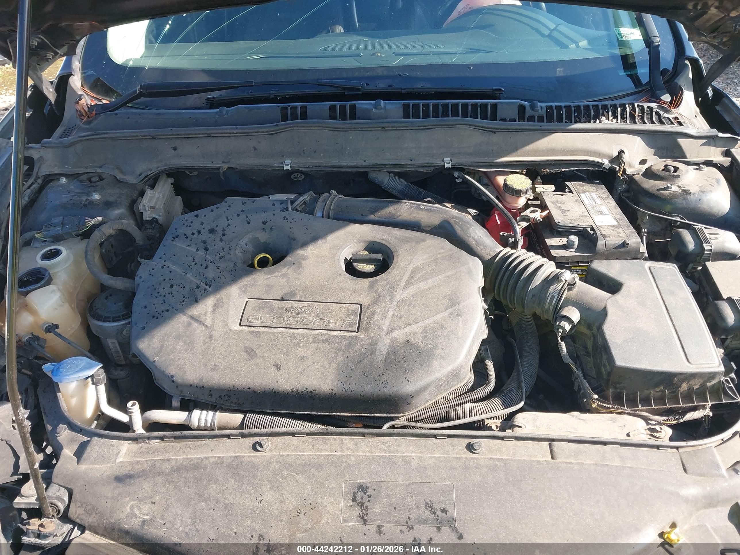 FORD FUSION image 10