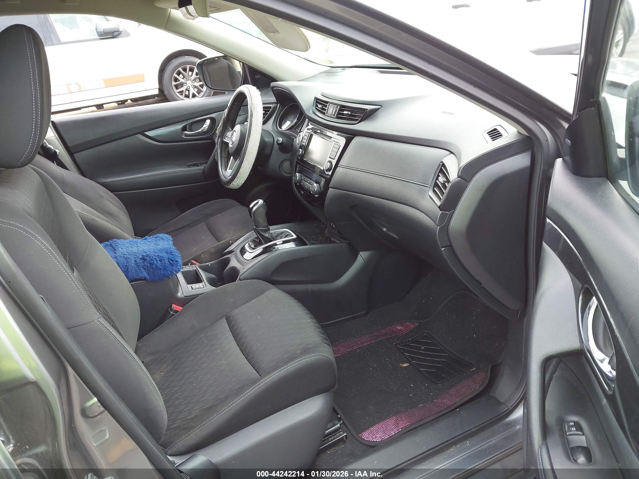 NISSAN ROGUE image 5
