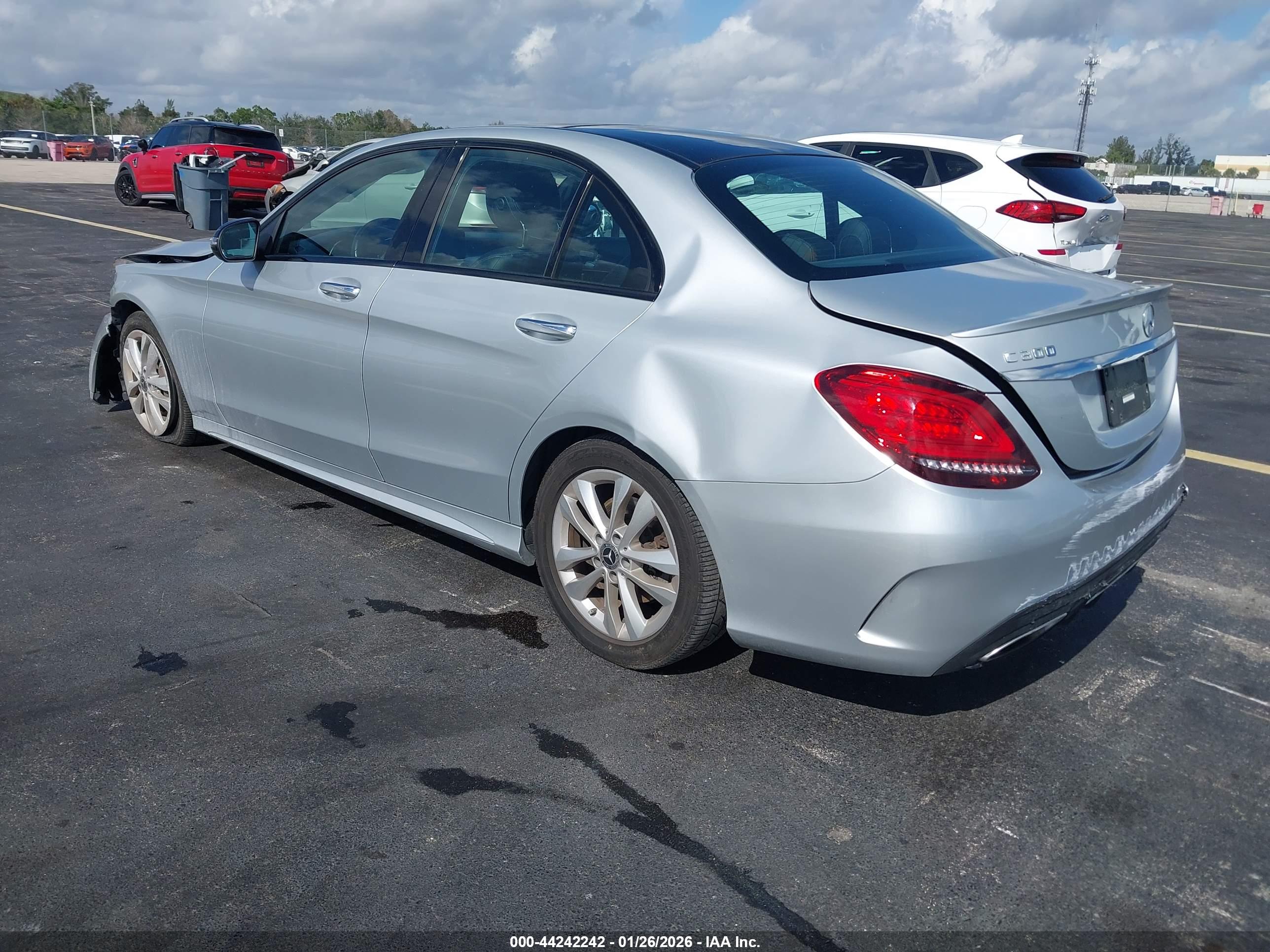 MERCEDES-BENZ C image 3