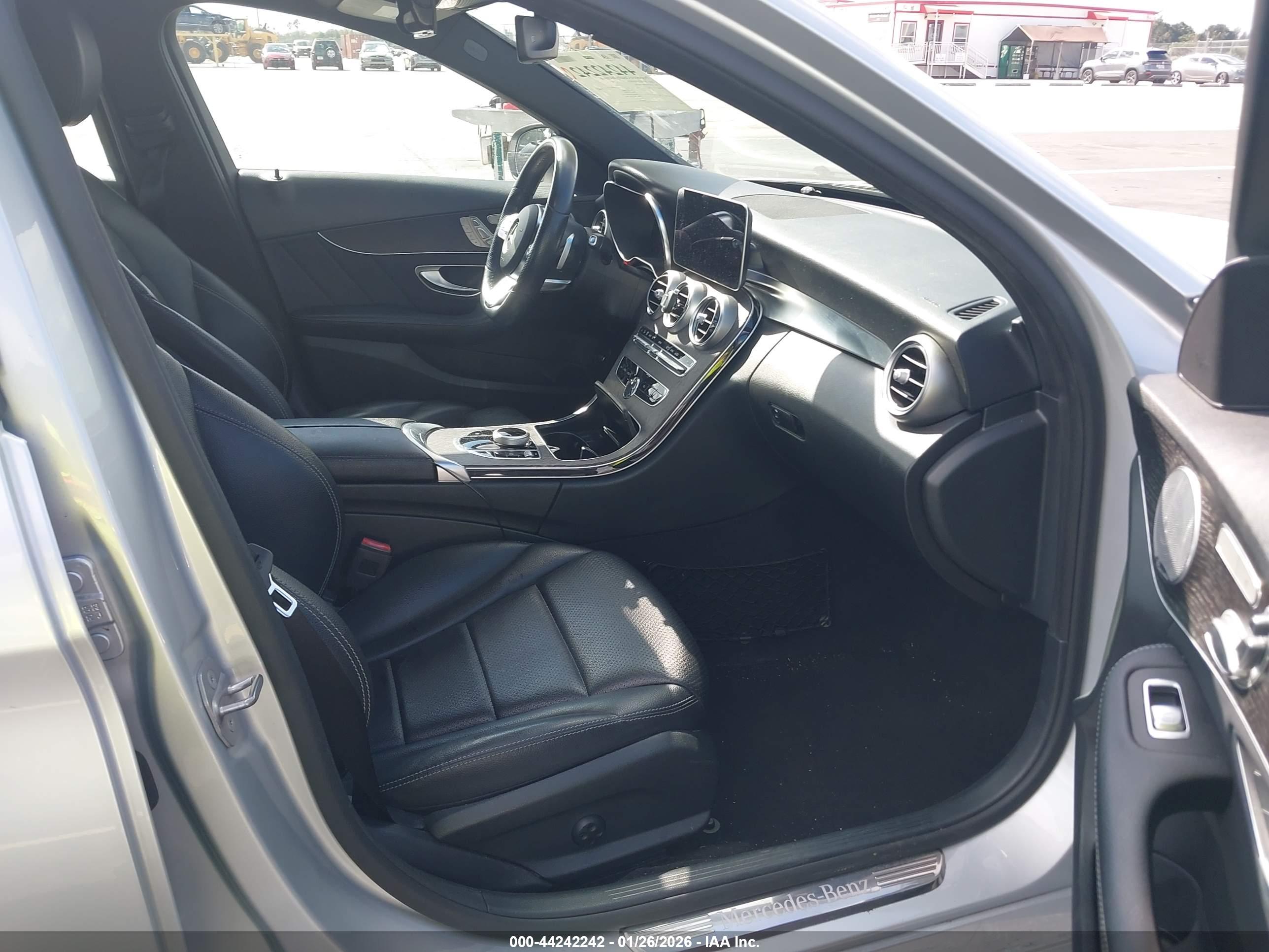 MERCEDES-BENZ C image 5