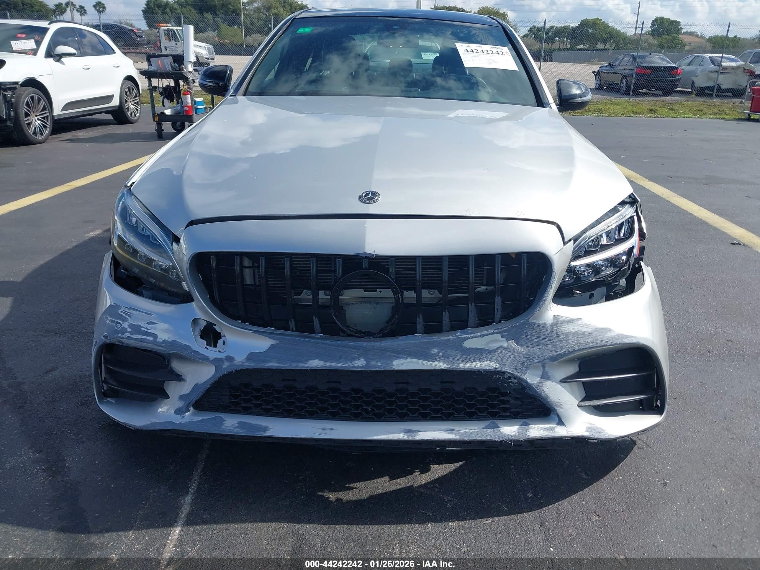 MERCEDES-BENZ C image 6