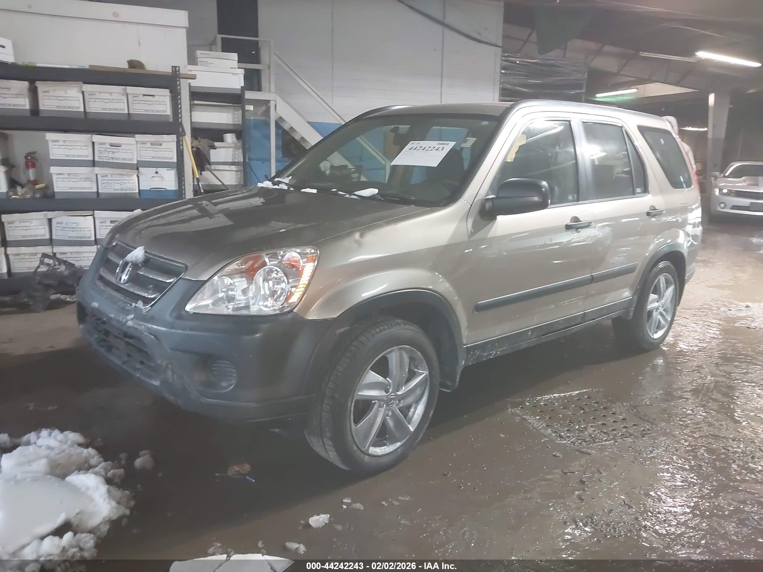 HONDA CR-V image 2