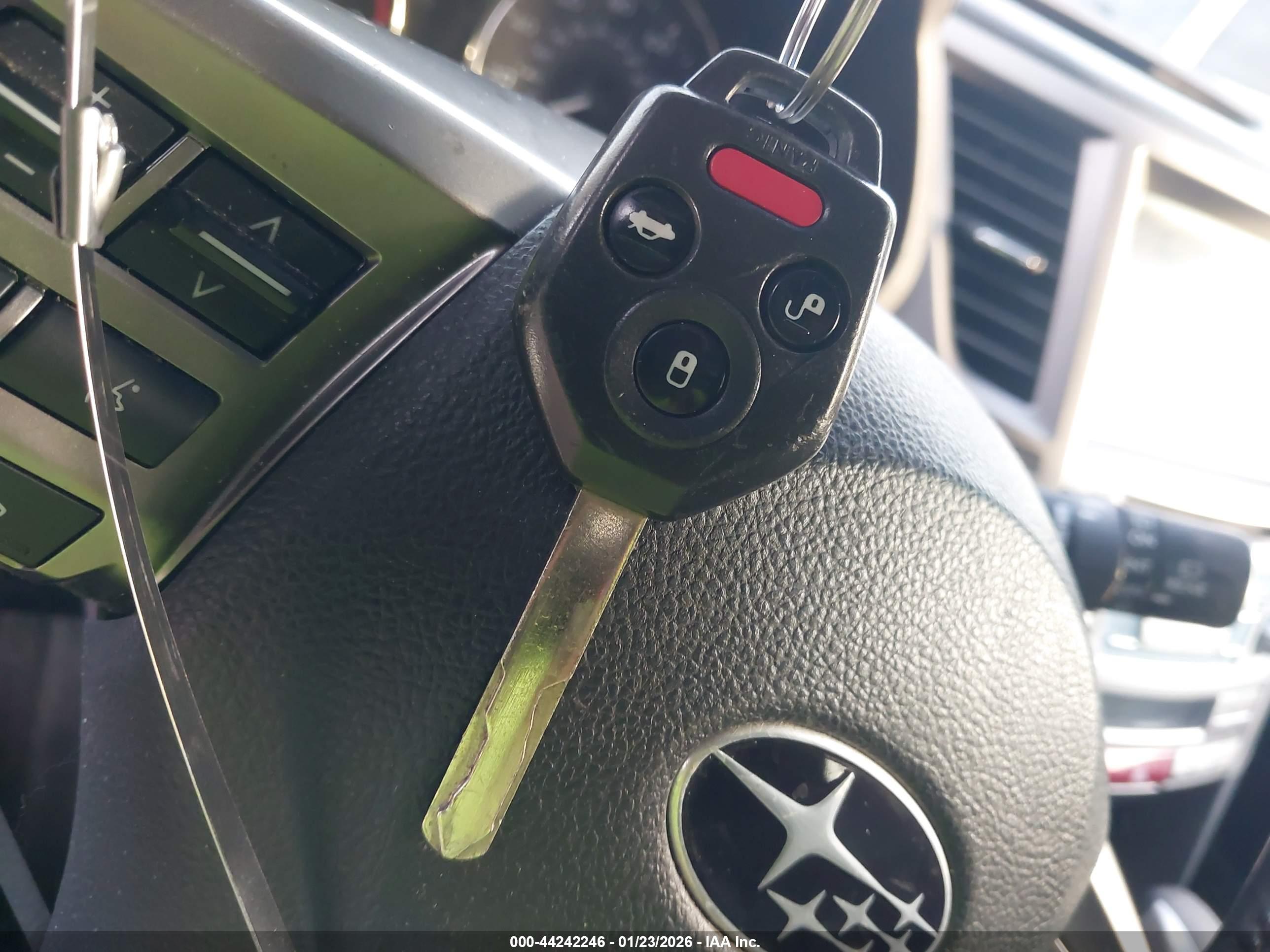 SUBARU OUTBACK image 11