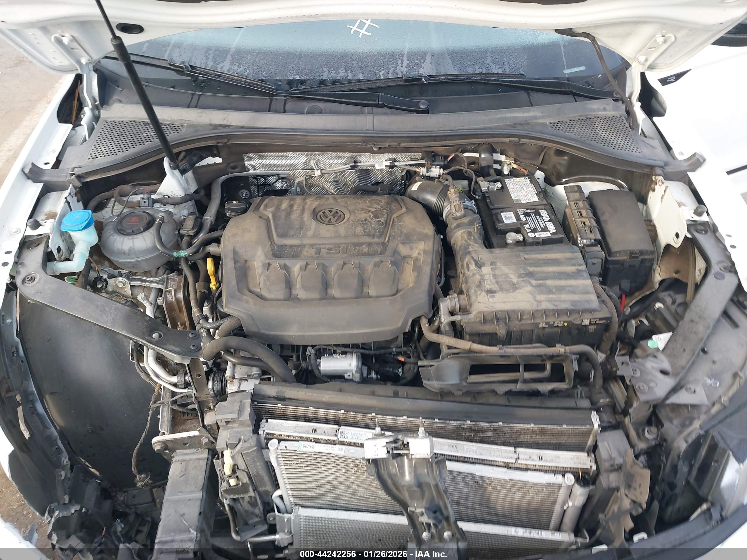 VOLKSWAGEN TIGUAN image 10