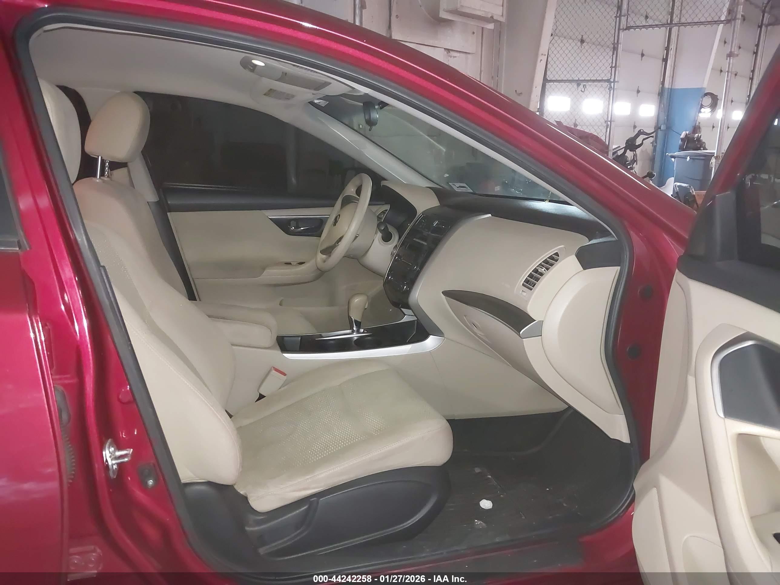 NISSAN ALTIMA image 5