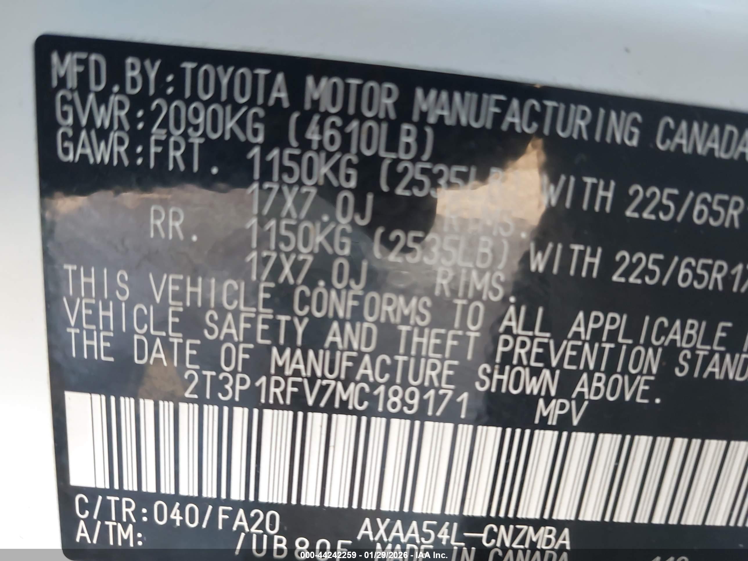 TOYOTA RAV4 image 9
