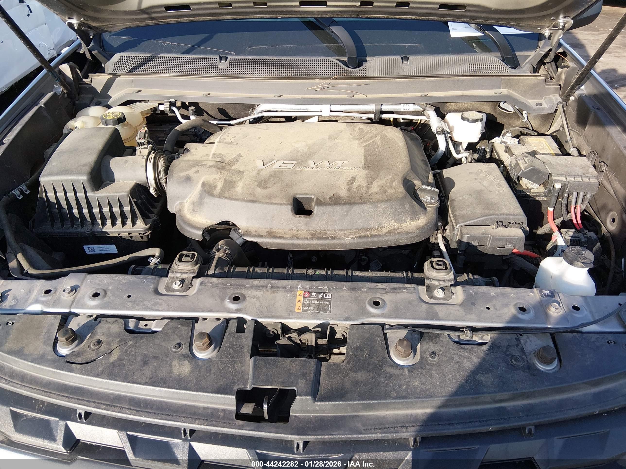 CHEVROLET COLORADO image 10