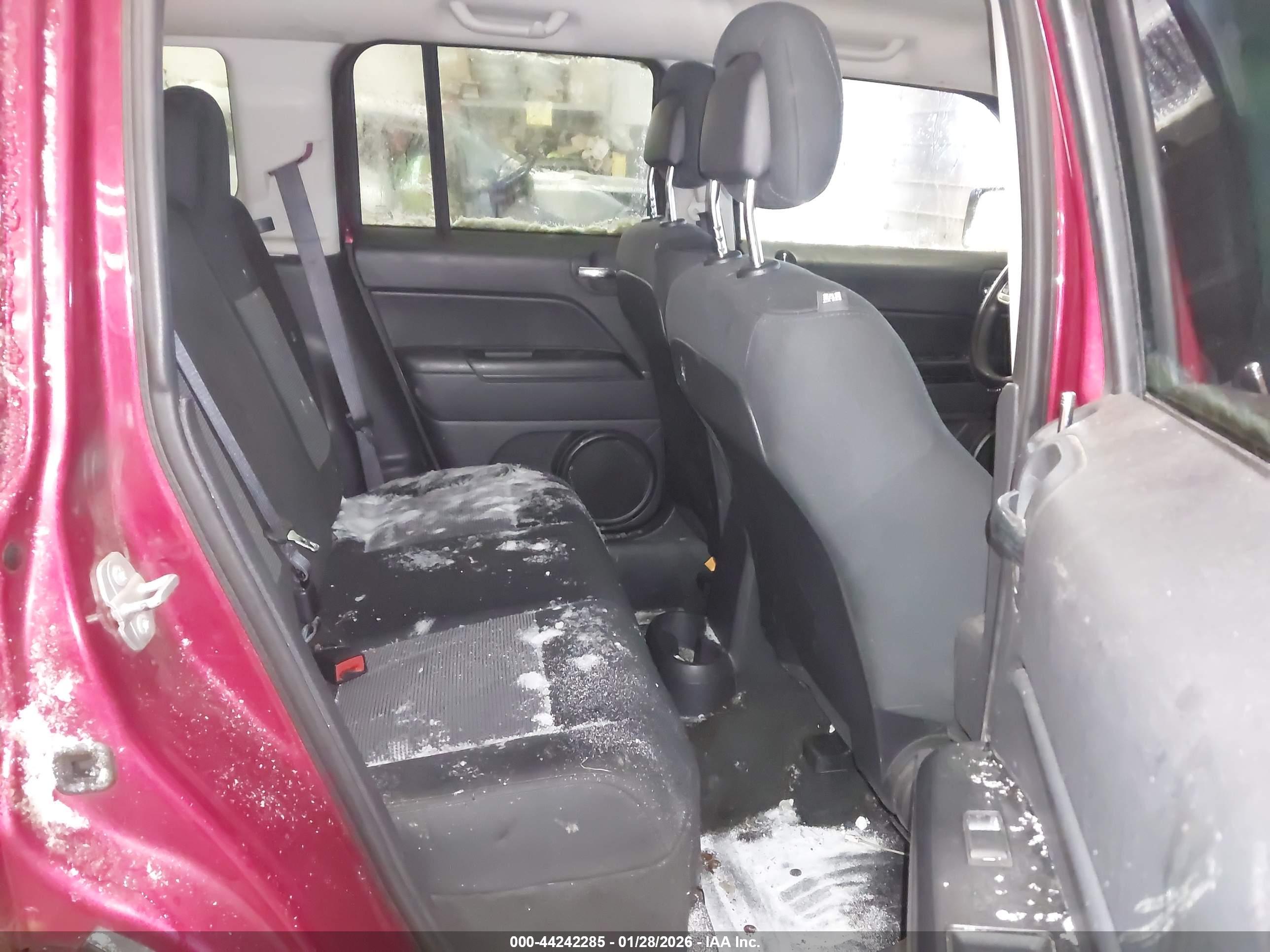 JEEP PATRIOT image 8