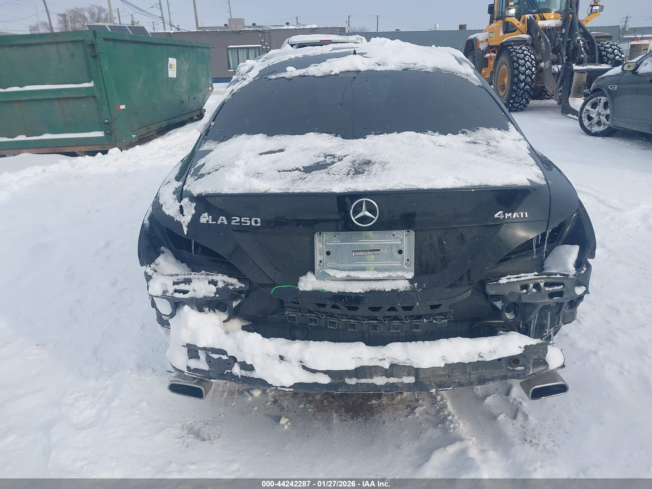 MERCEDES-BENZ CLA image 6