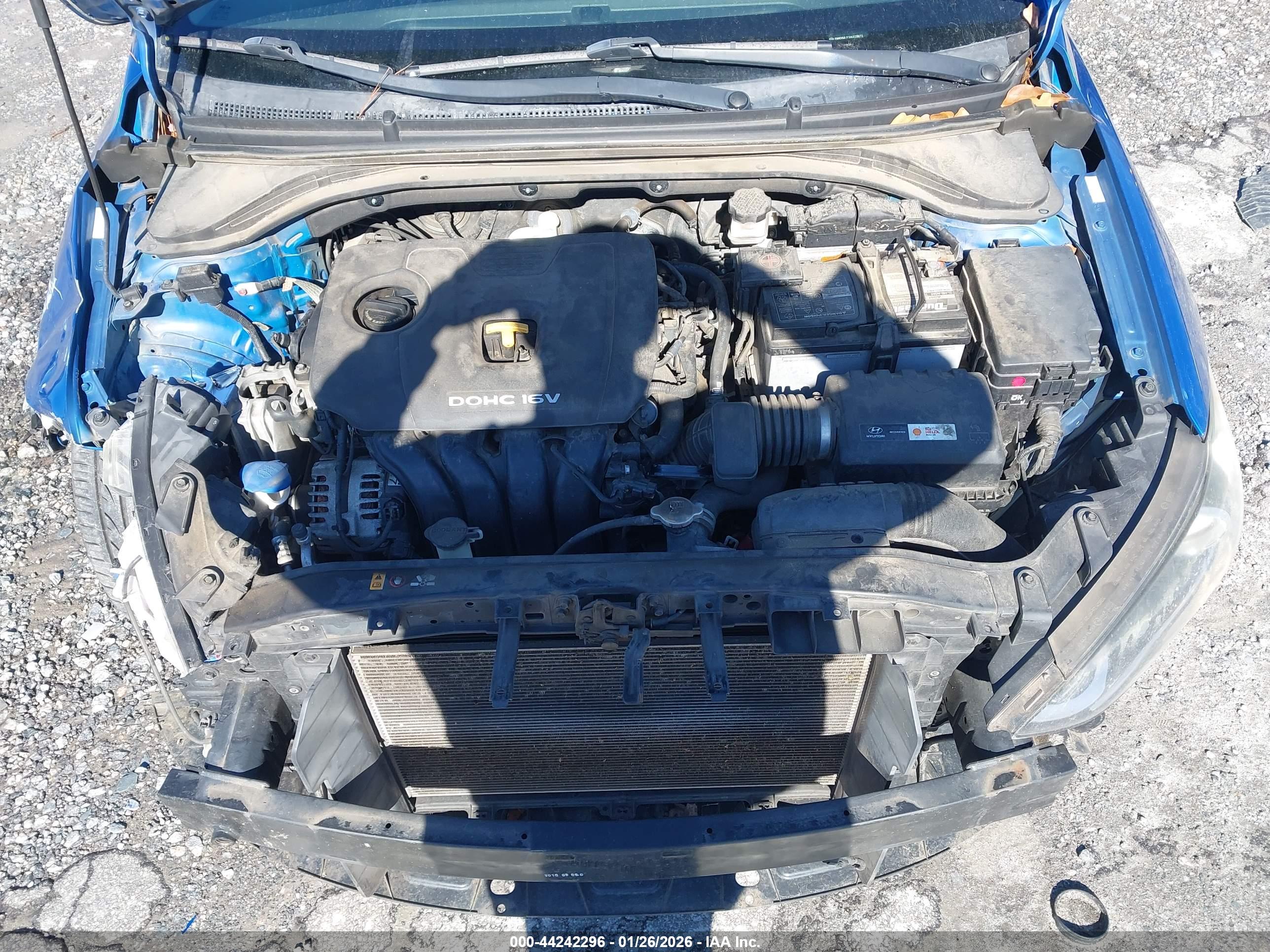 HYUNDAI ELANTRA image 10