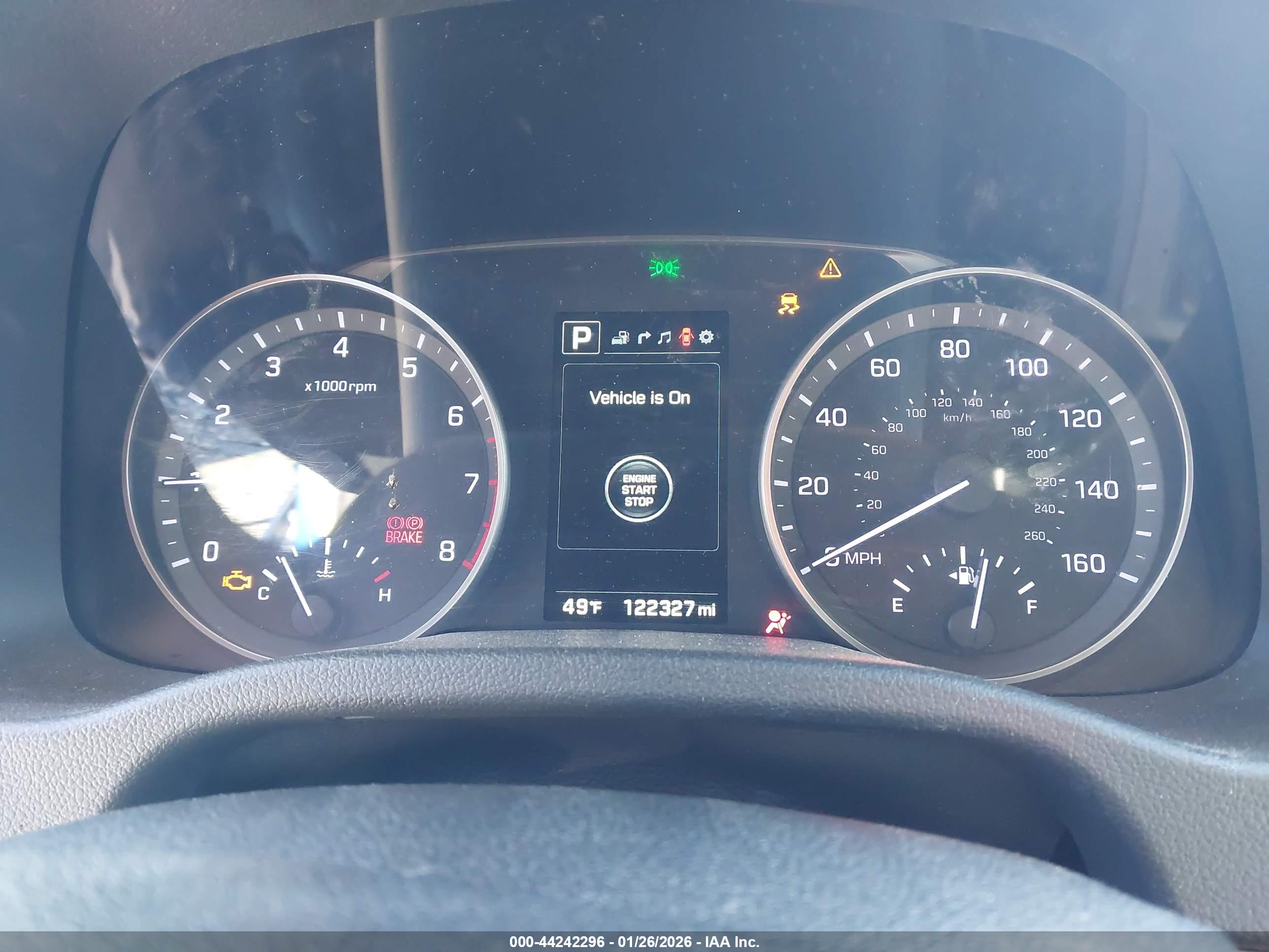 HYUNDAI ELANTRA image 7
