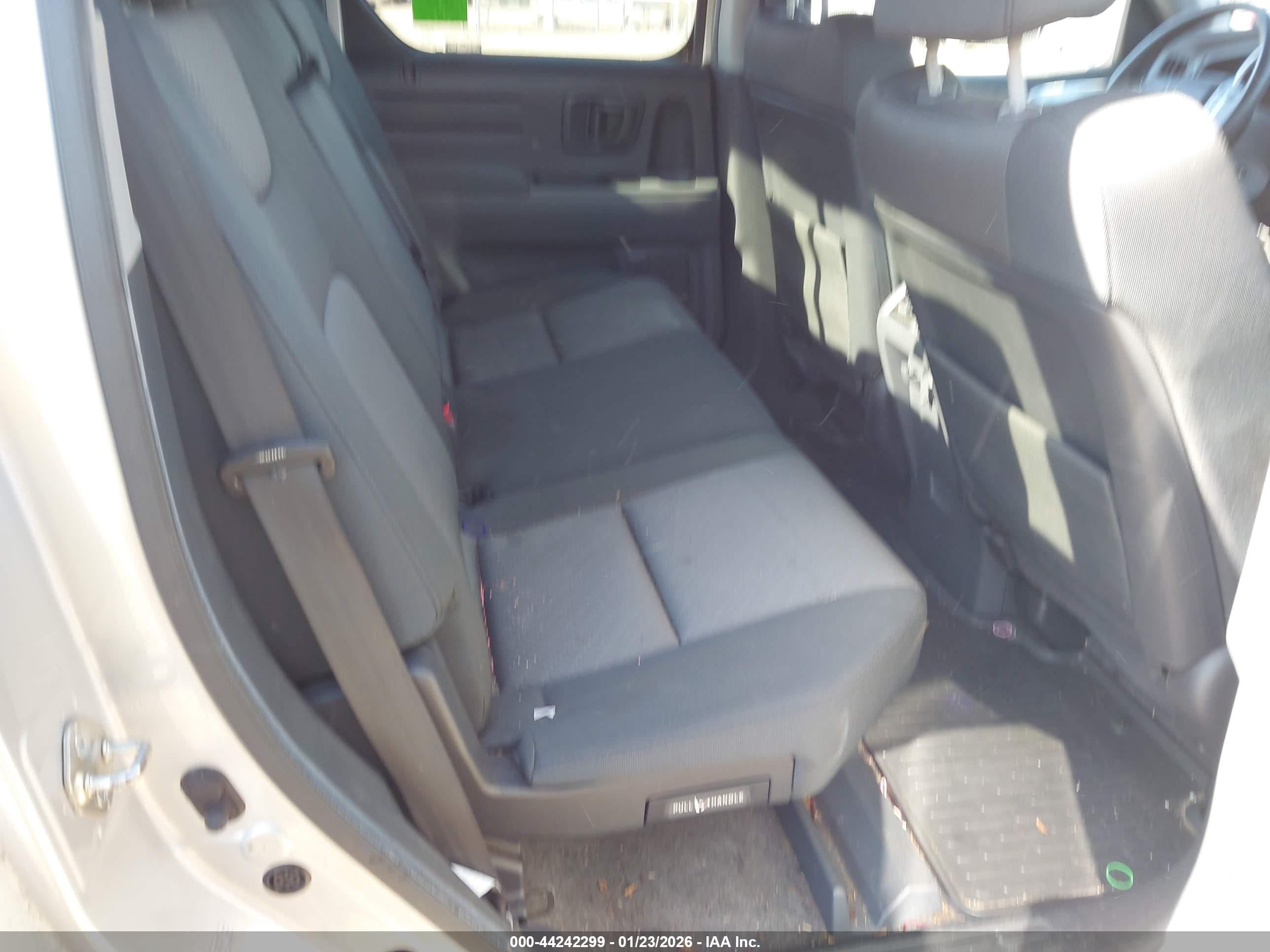 HONDA RIDGELINE image 8