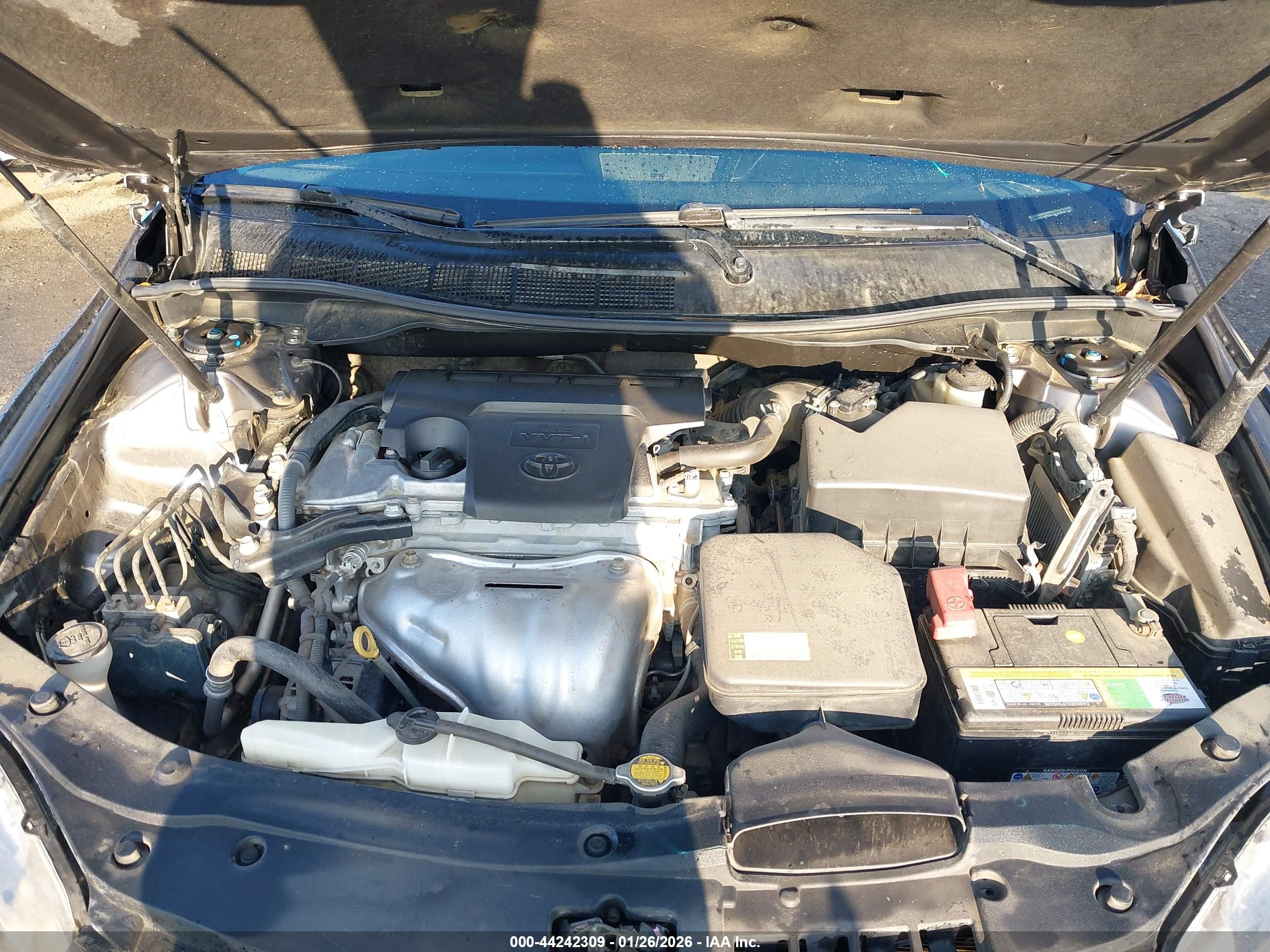 TOYOTA CAMRY image 10