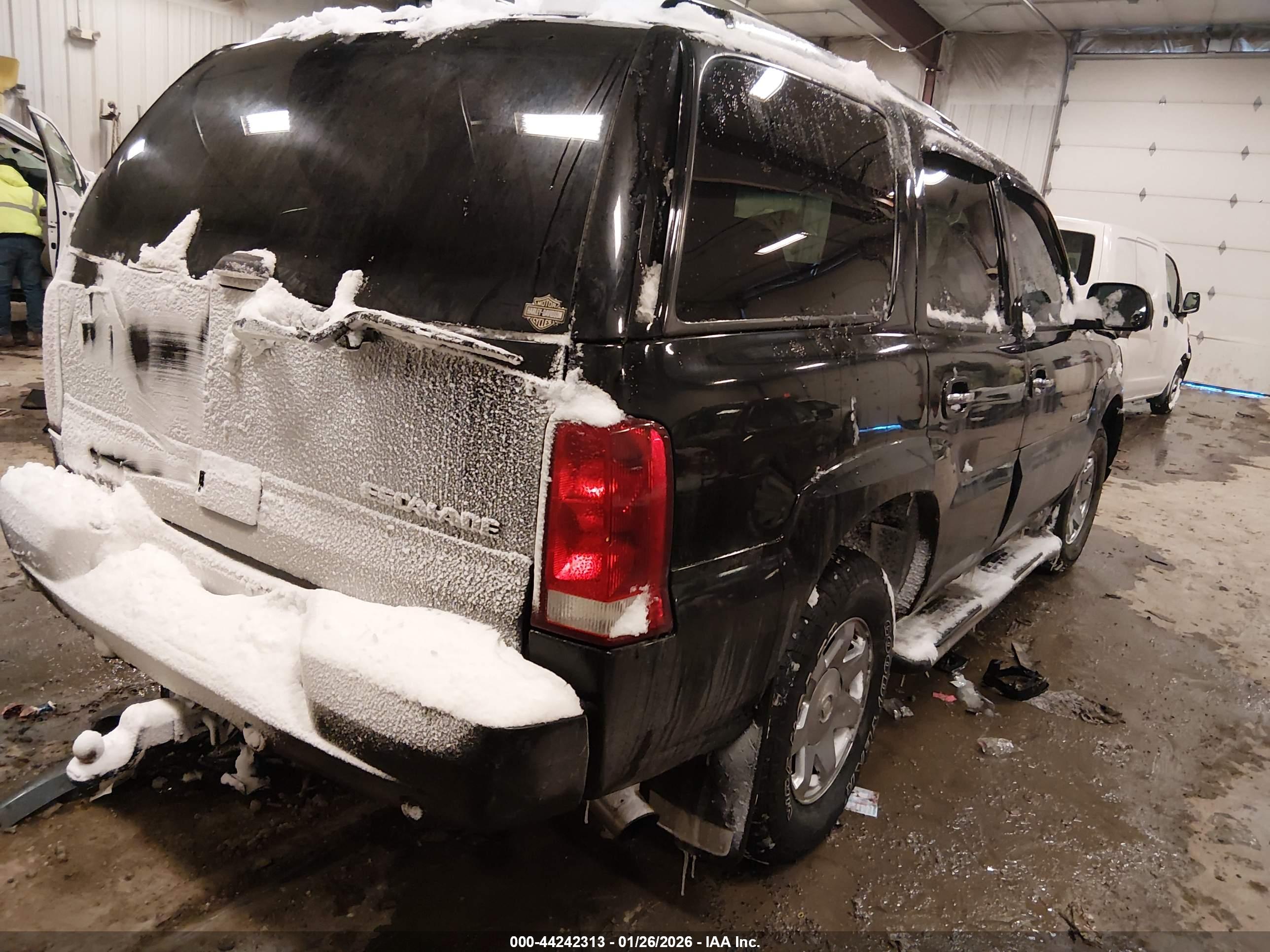 CADILLAC ESCALADE image 4