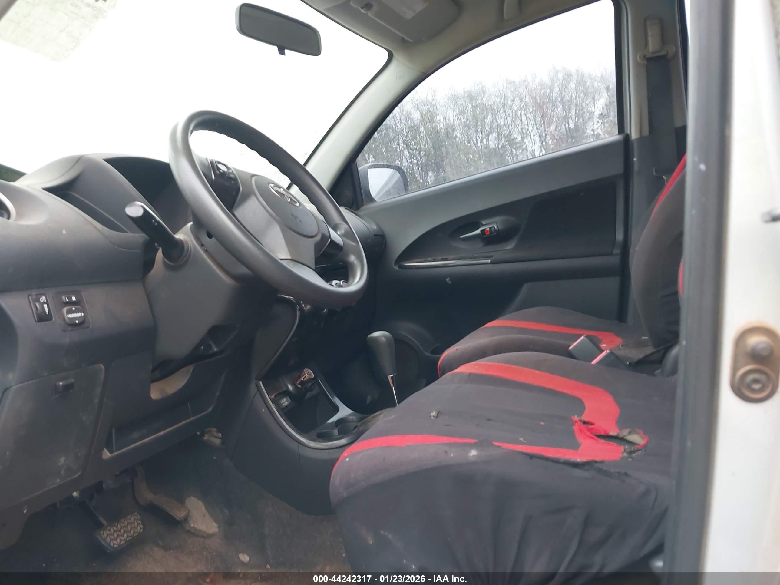 SCION XD image 5