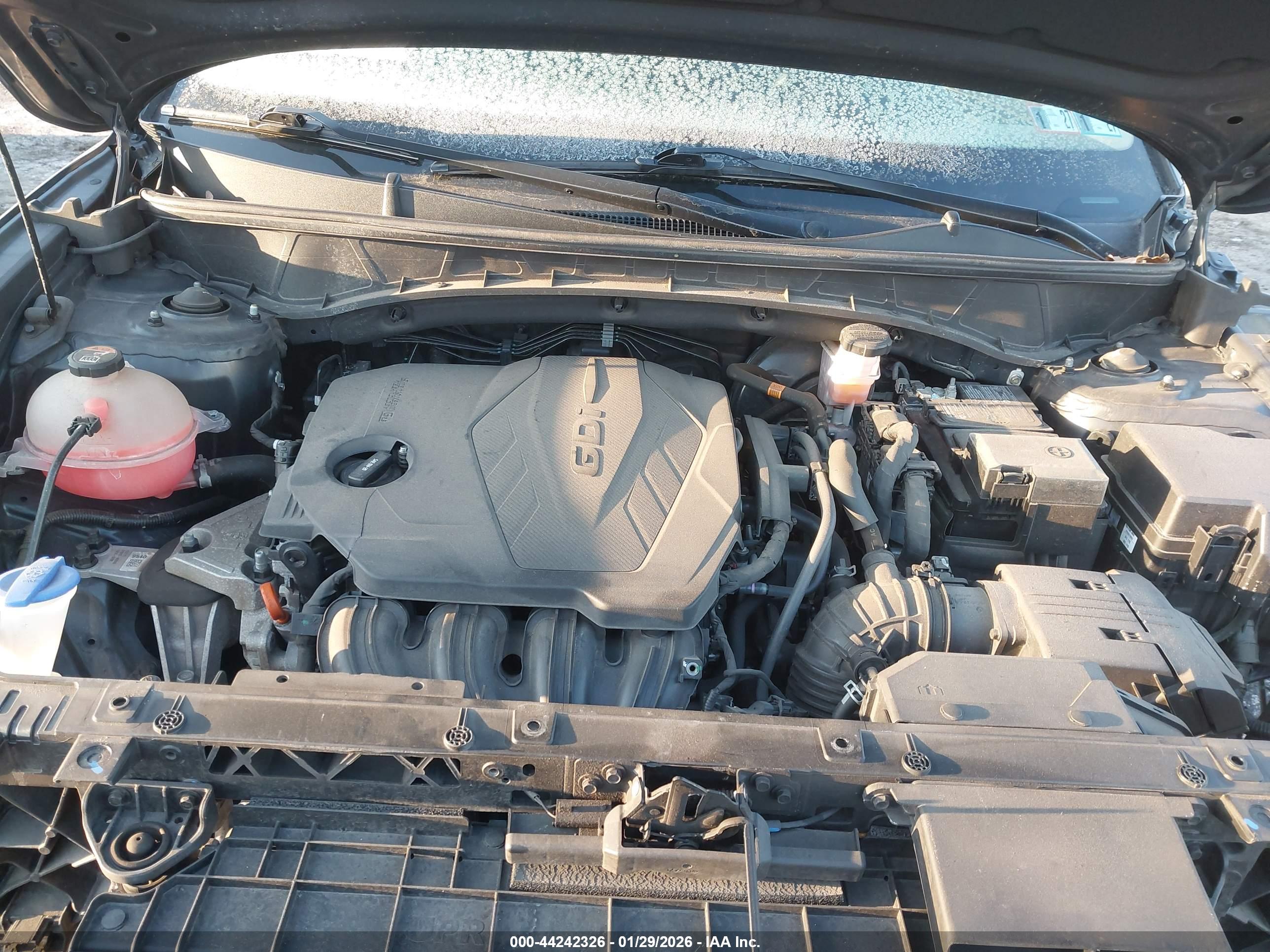 HYUNDAI TUCSON image 10