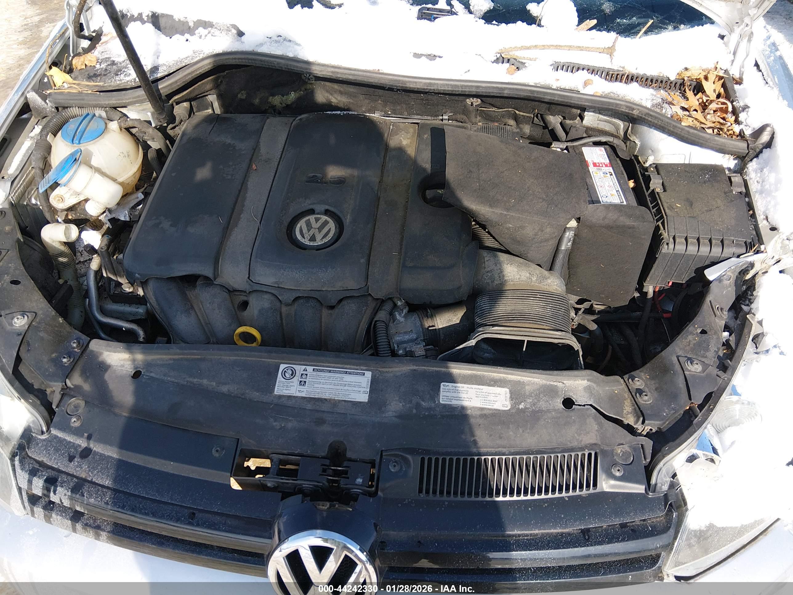 VOLKSWAGEN JETTA image 10