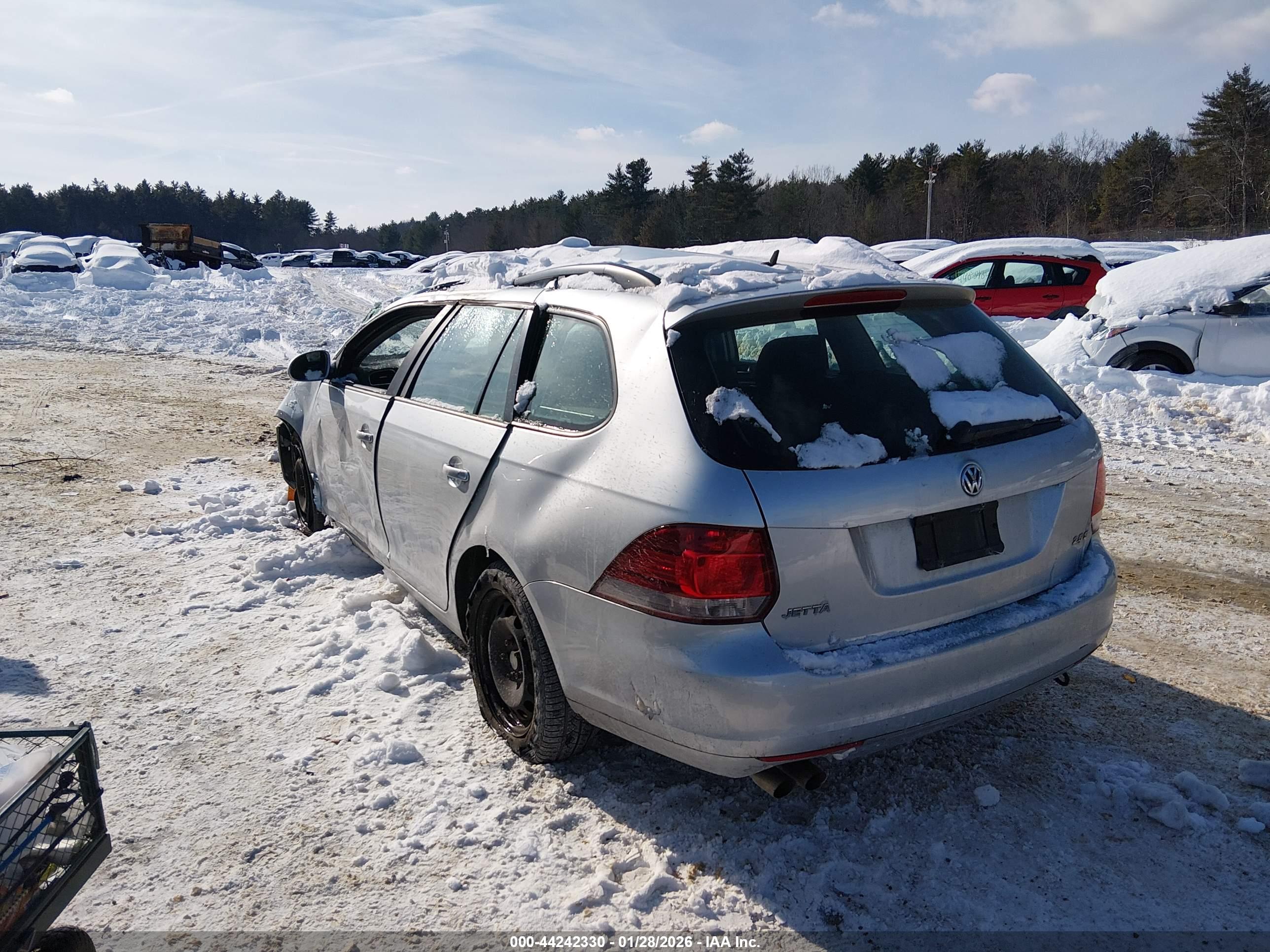 VOLKSWAGEN JETTA image 3