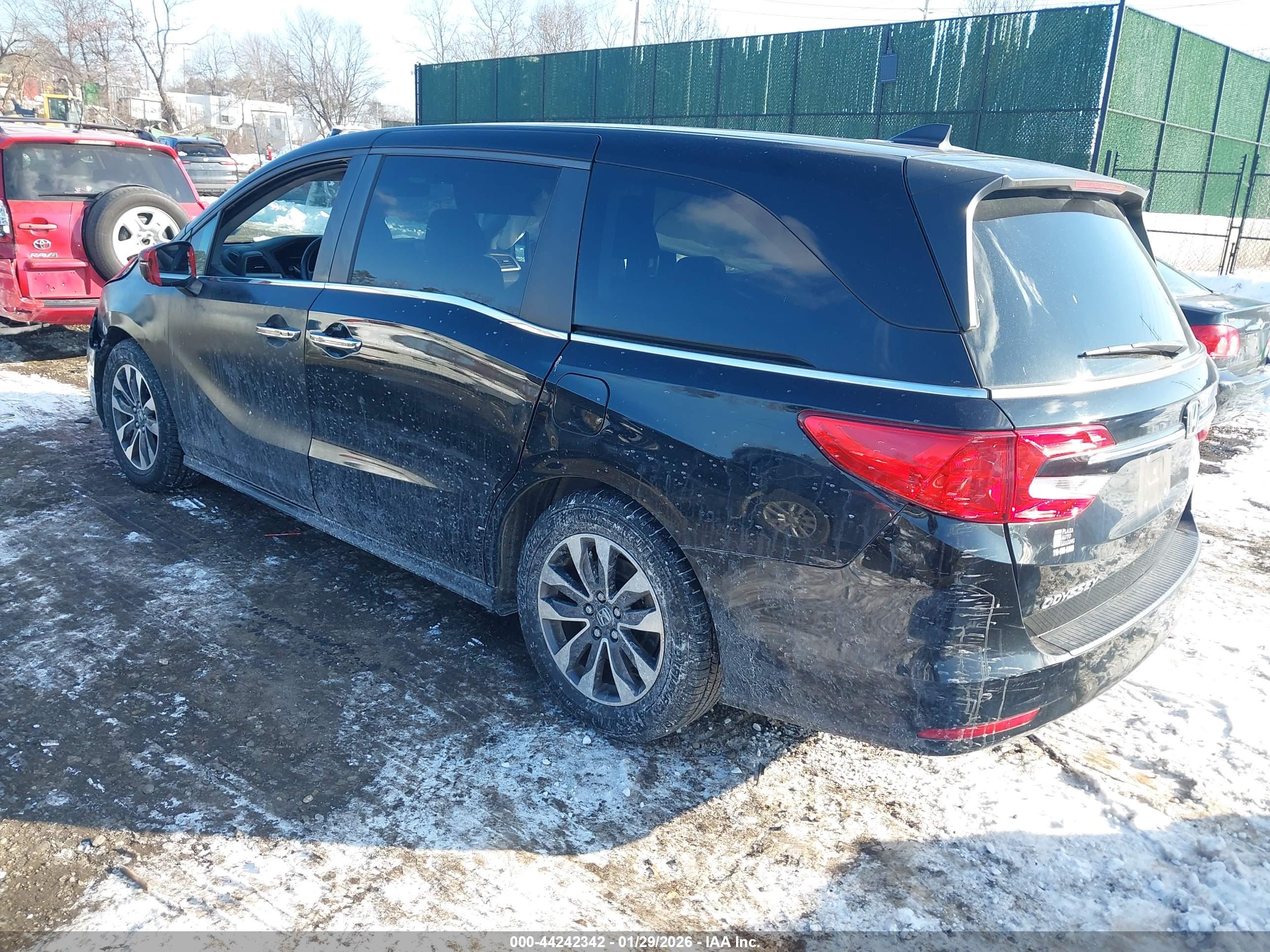 HONDA ODYSSEY image 3