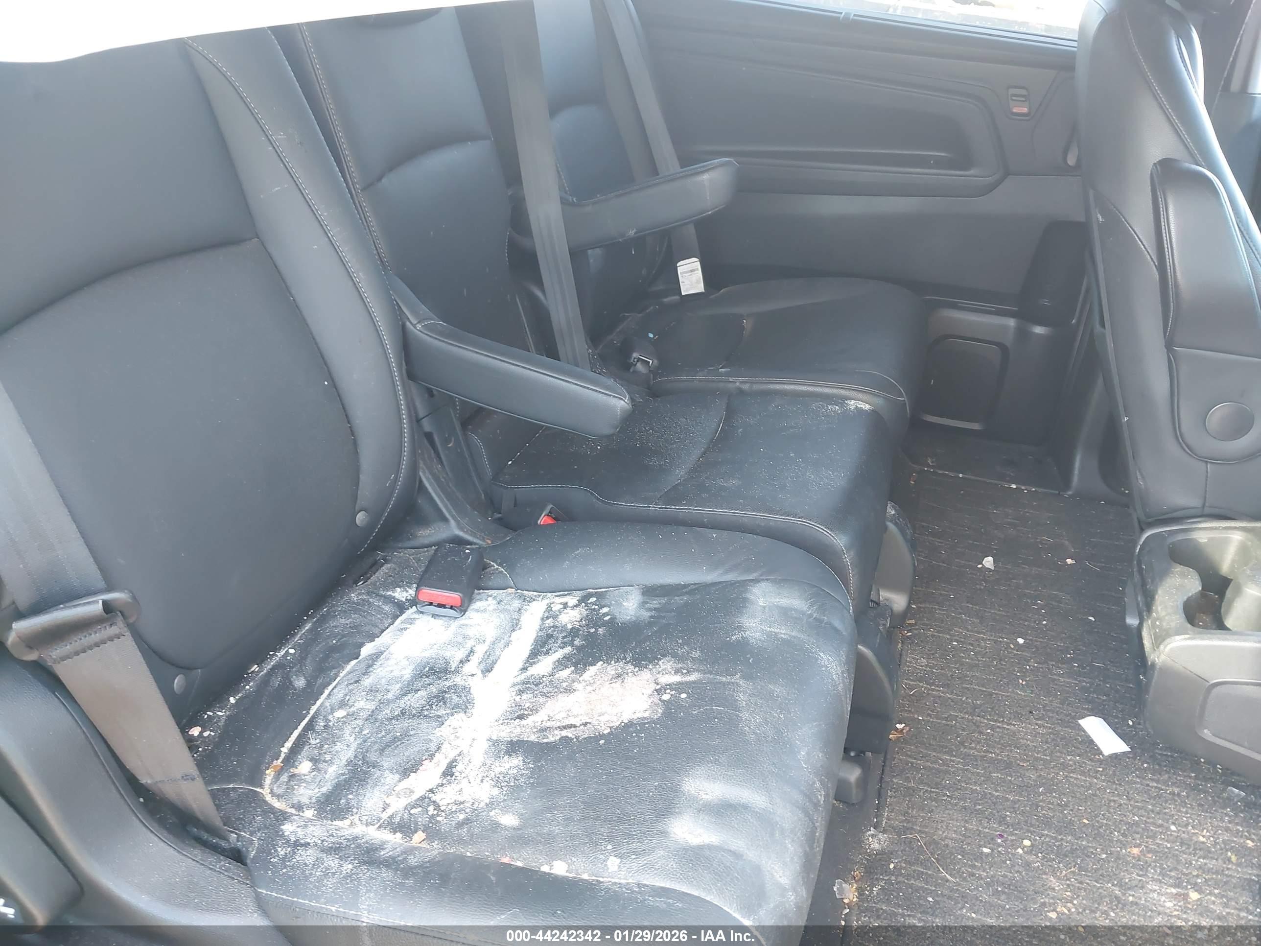 HONDA ODYSSEY image 8