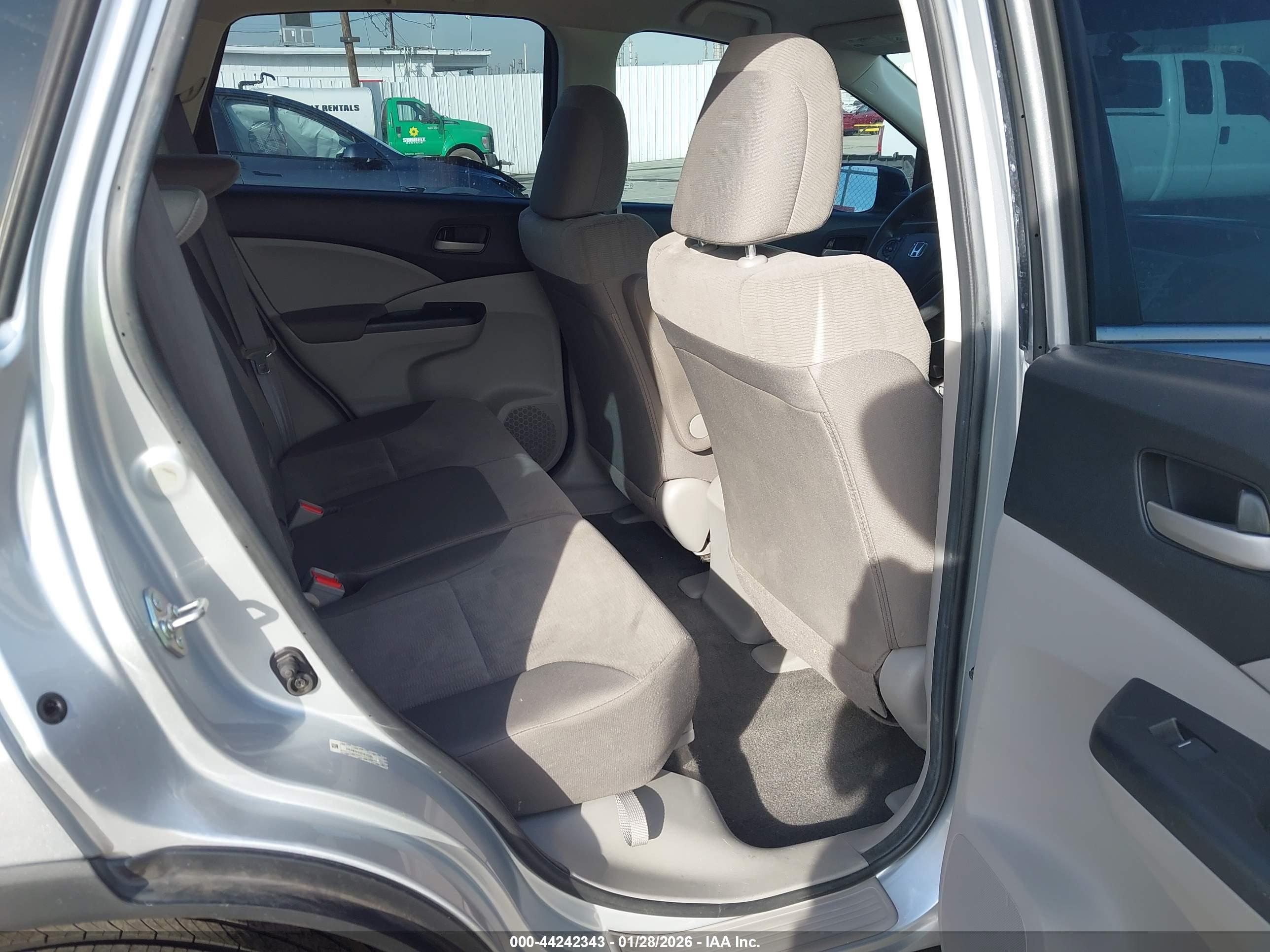 HONDA CR-V image 8