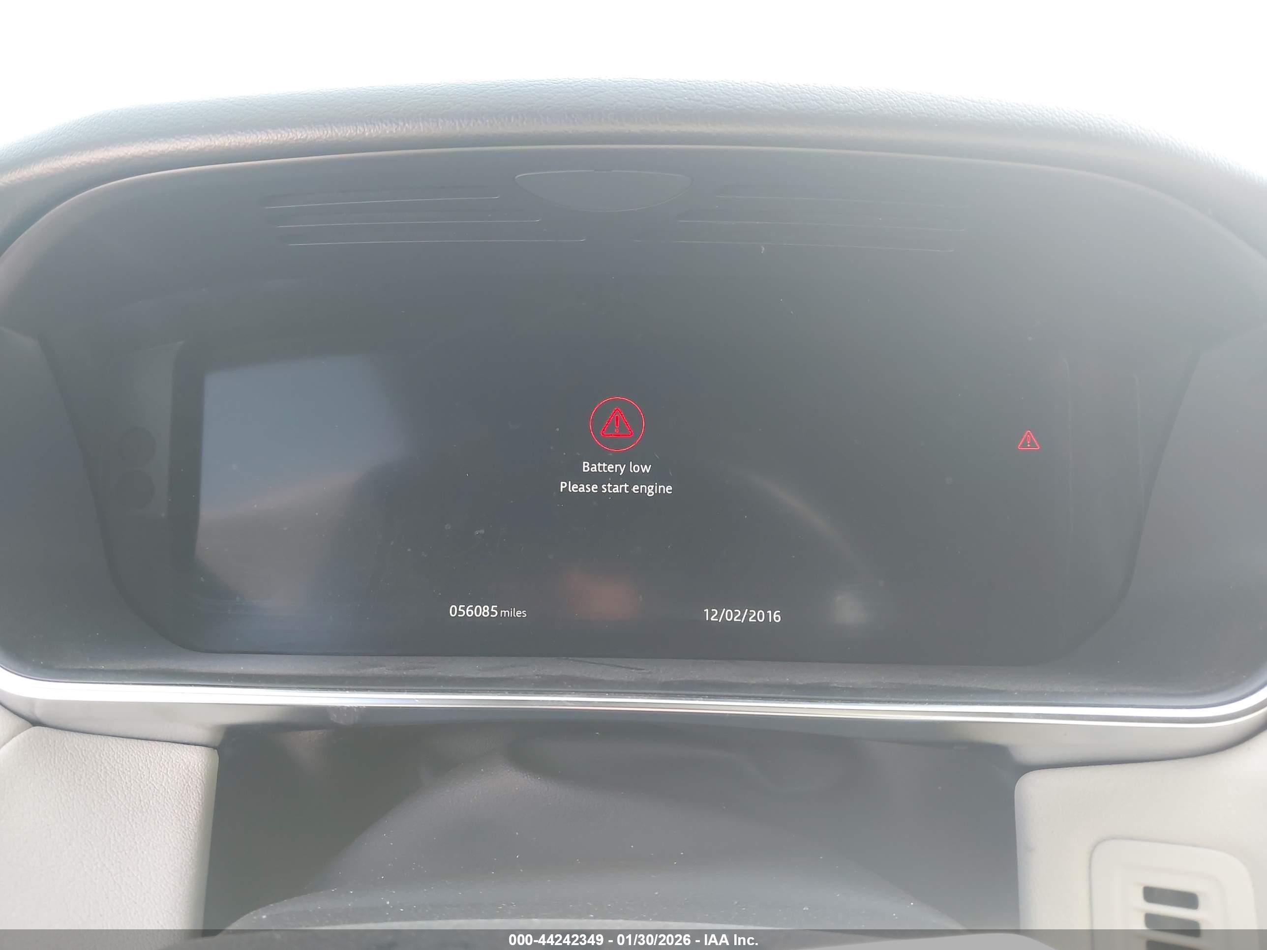 LAND ROVER image 7