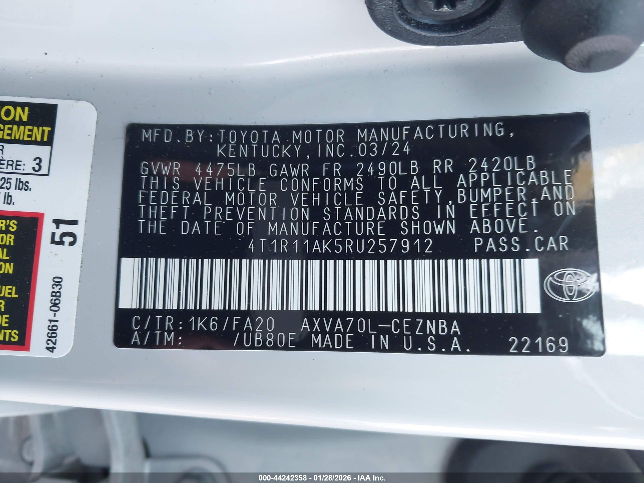 TOYOTA CAMRY image 9