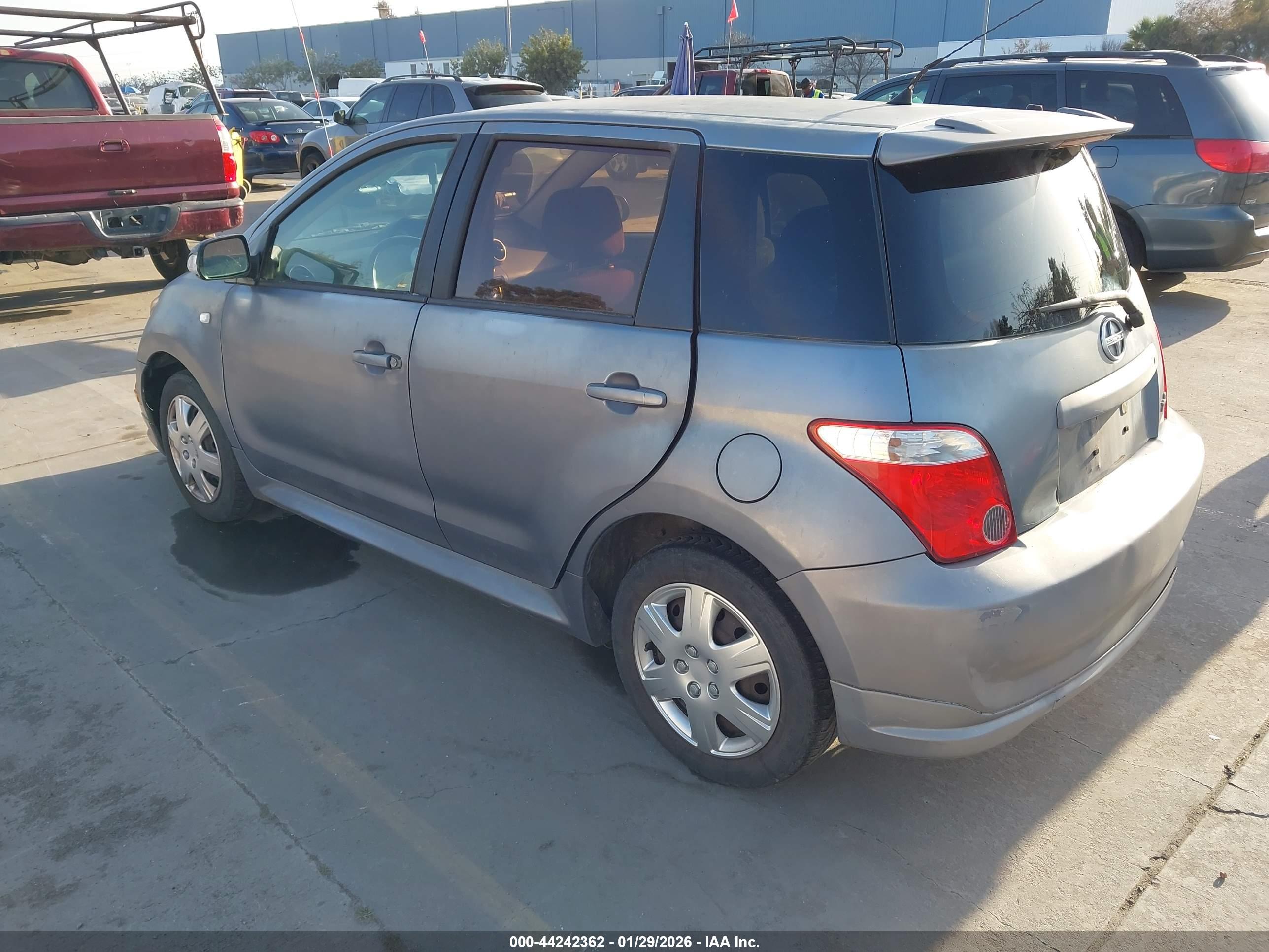 SCION XA image 3