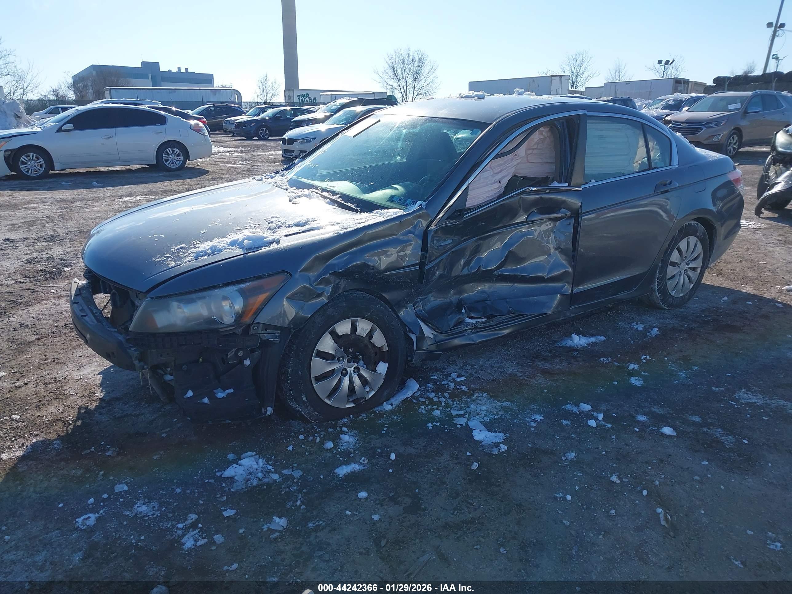 HONDA ACCORD image 2